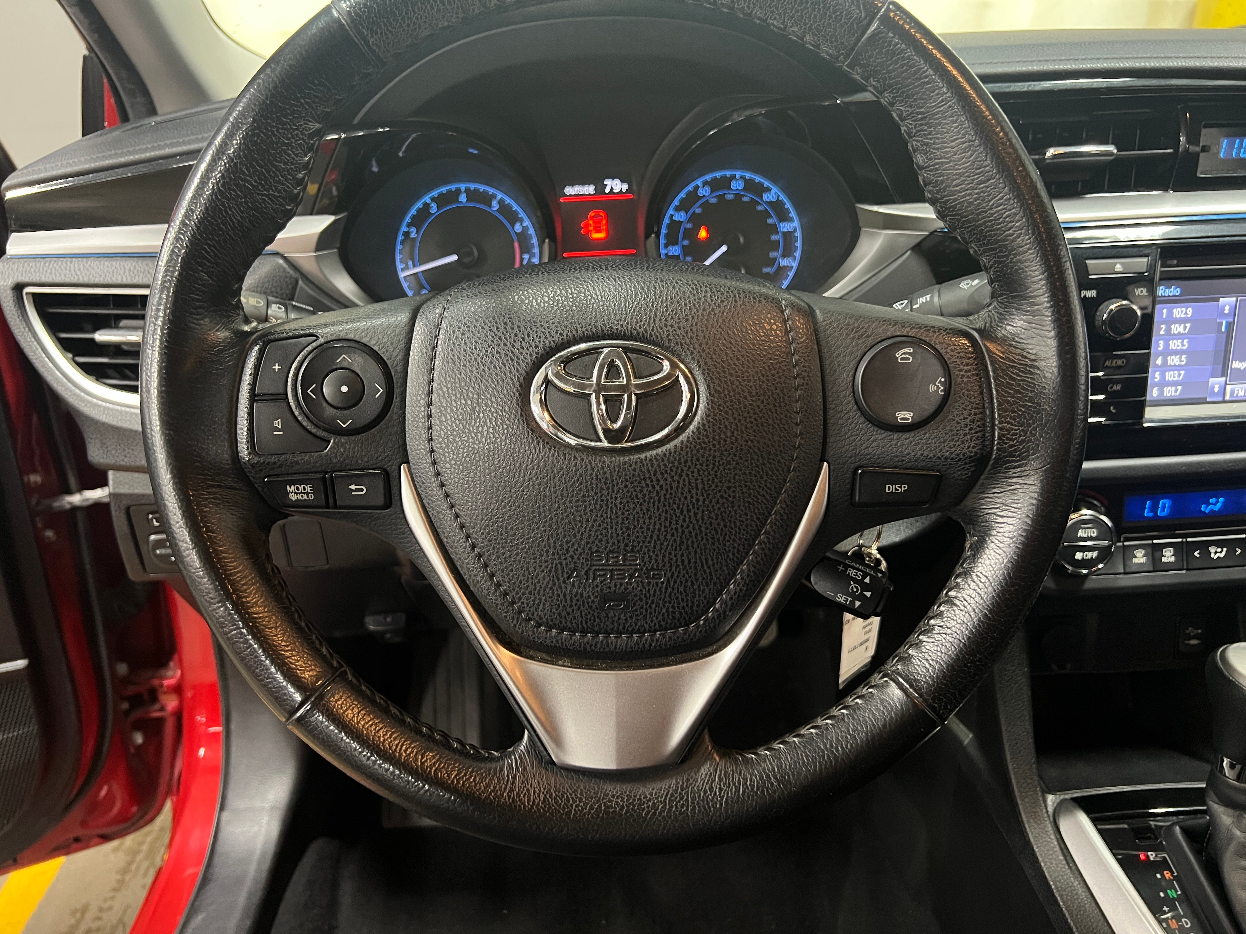 Thumbnail: 2015 Toyota Corolla - 5