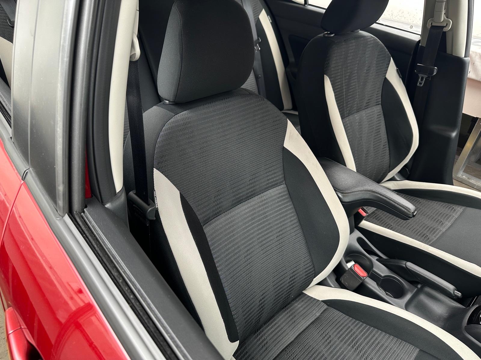 Thumbnail: 2021 Nissan Versa - 2