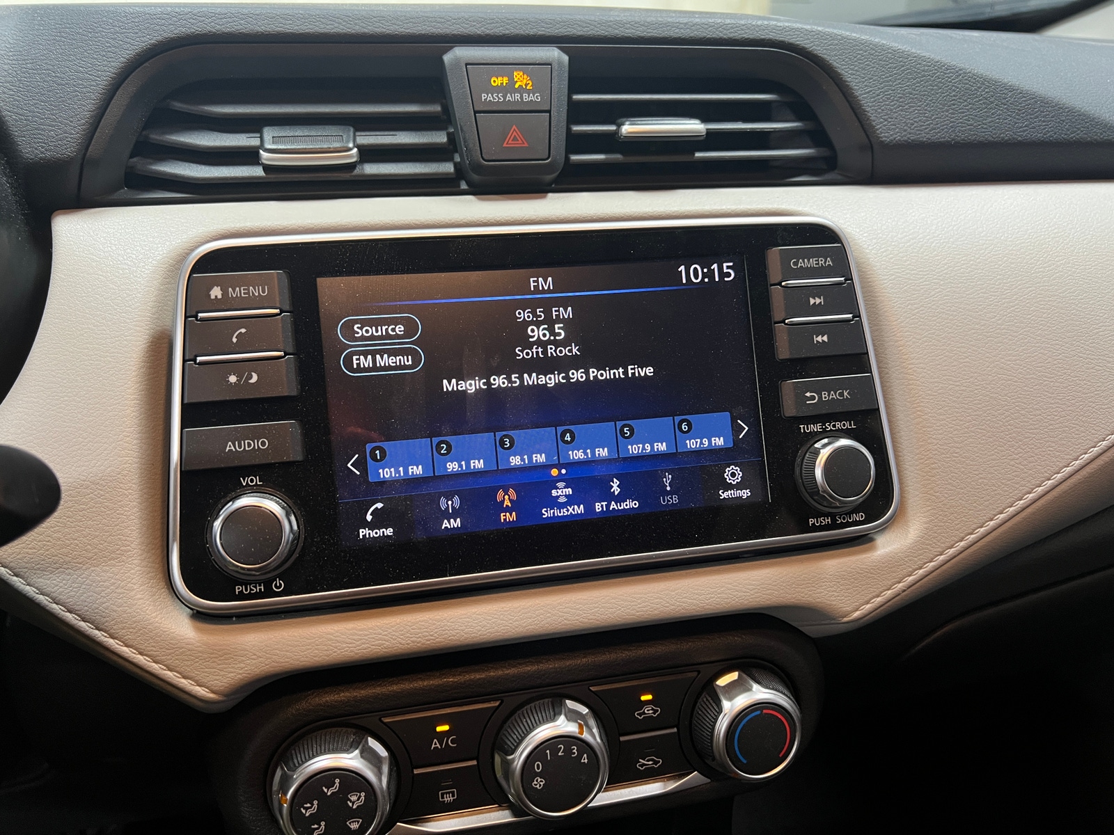 Thumbnail: 2021 Nissan Versa - 4