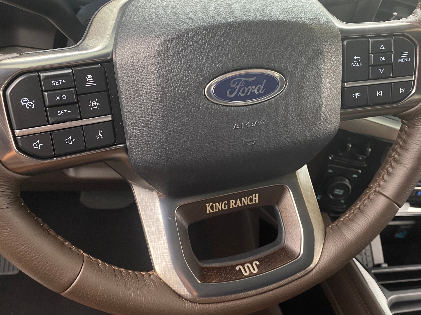 Thumbnail: 2024 Ford Econoline - 4