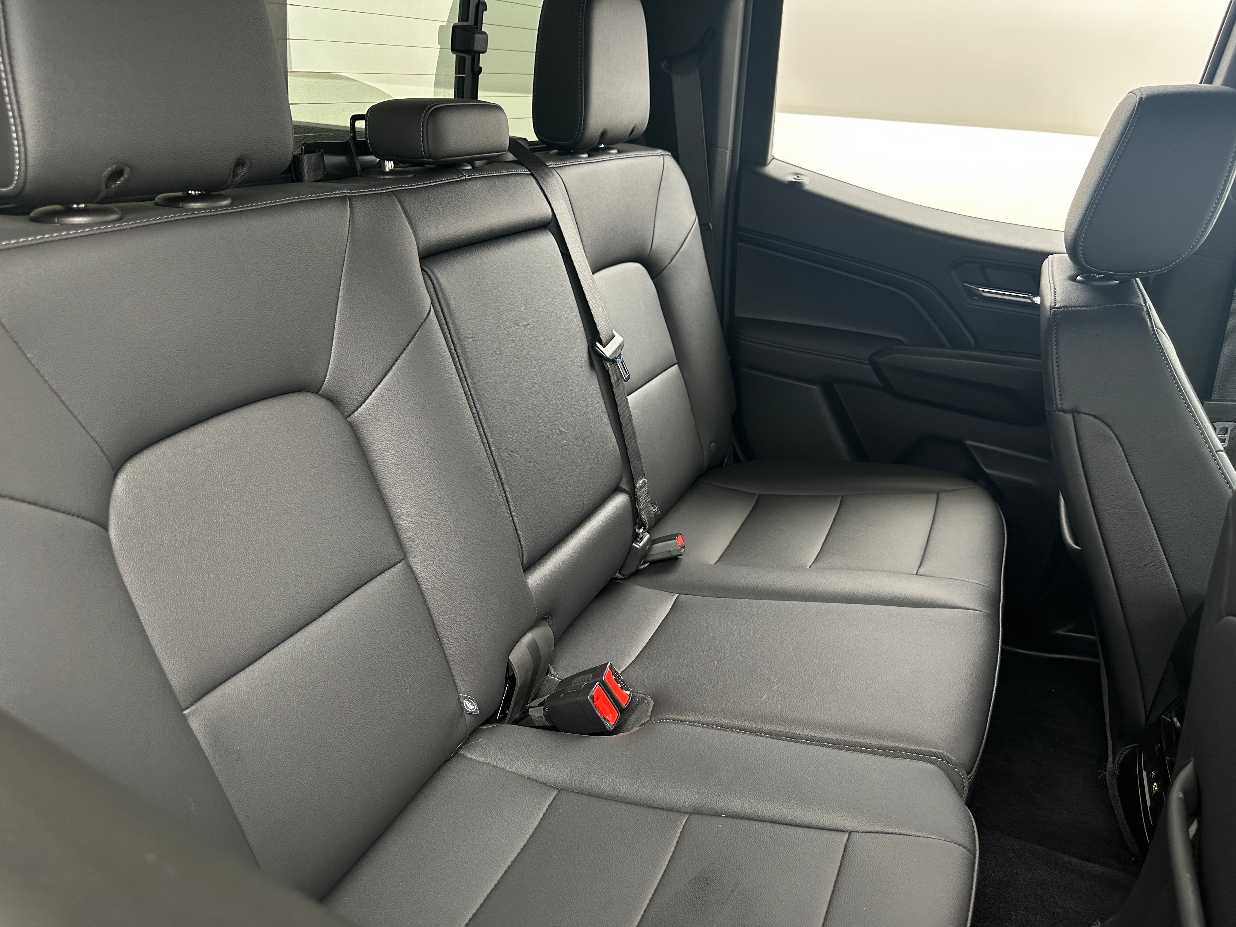Thumbnail: 2024 GMC Canyon - 6