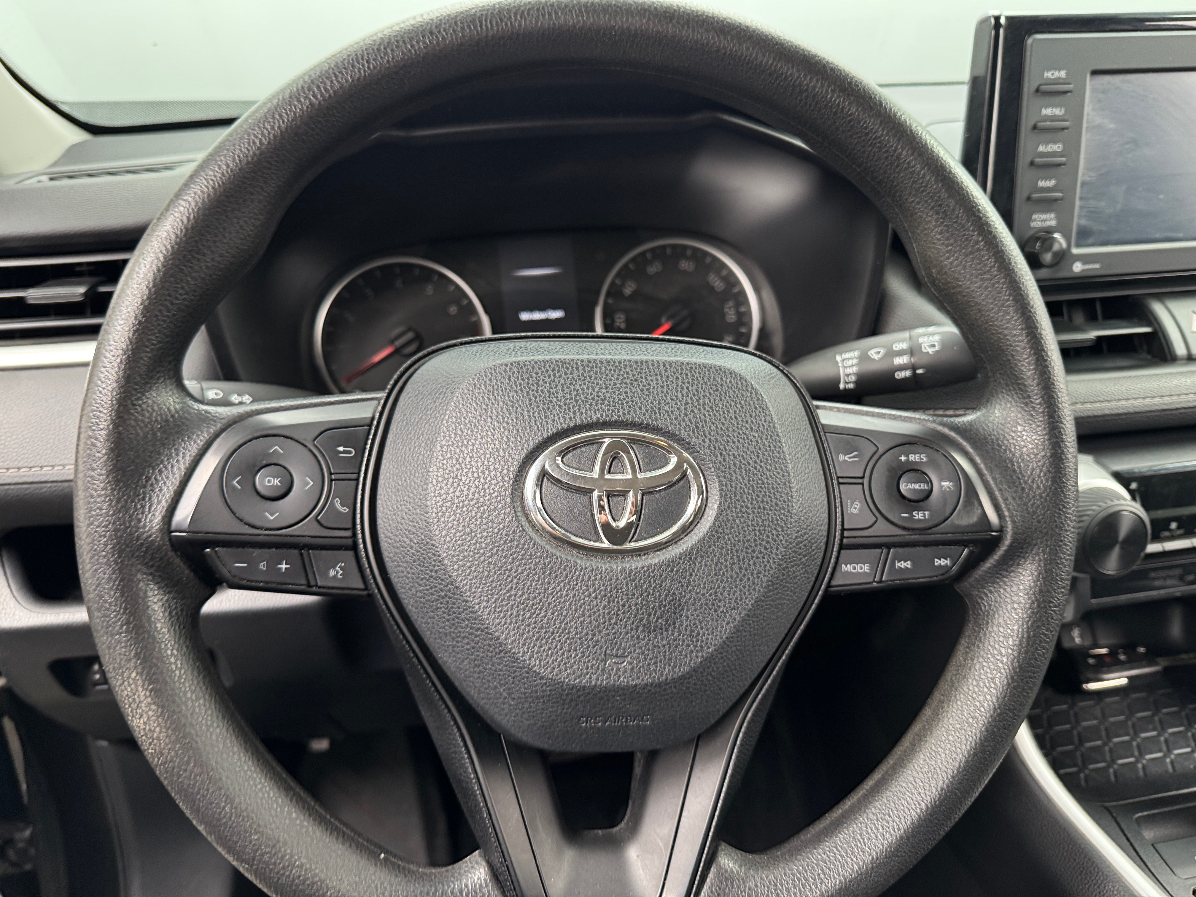 Thumbnail: 2020 Toyota RAV4 - 5