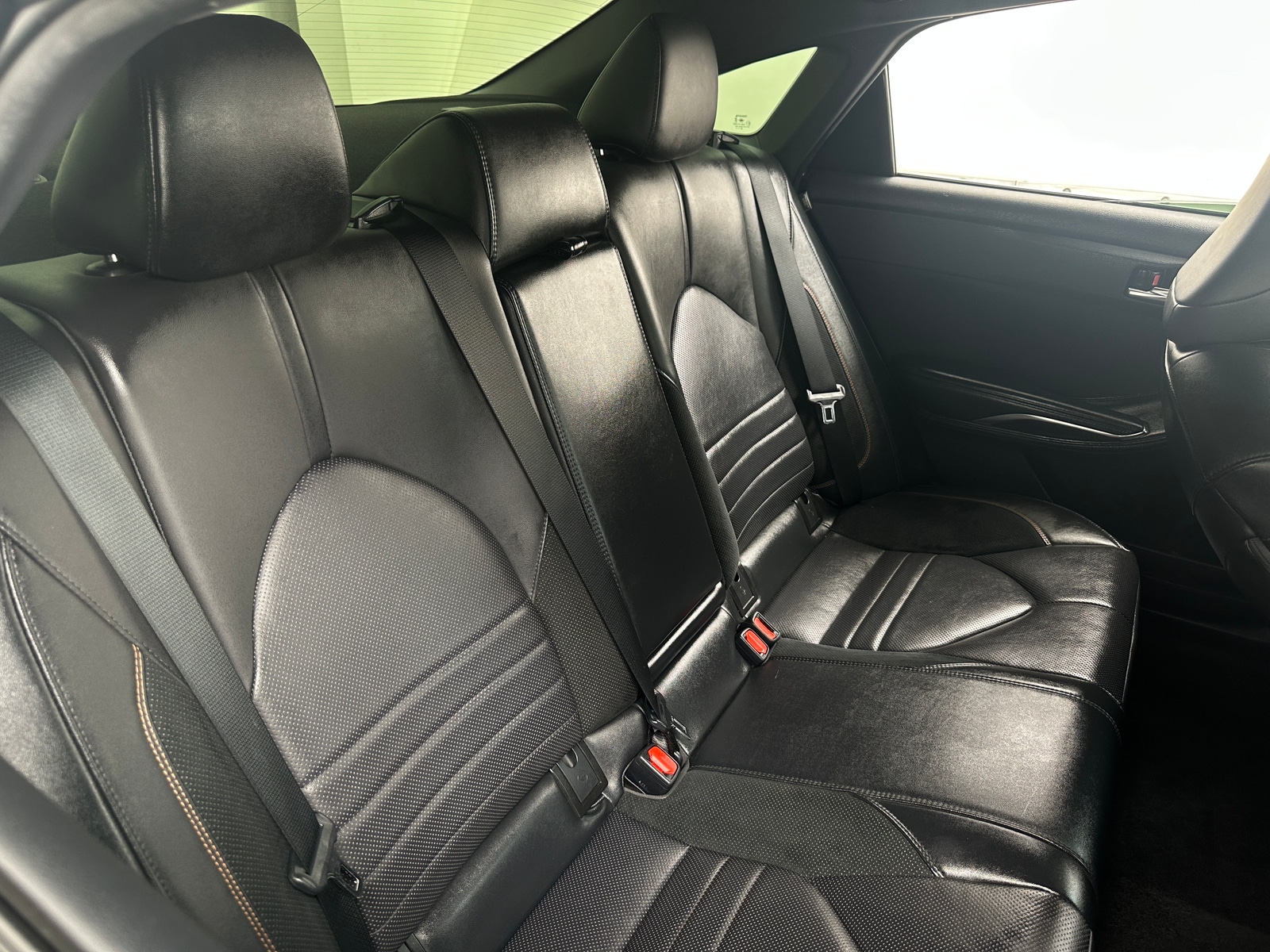 Thumbnail: 2019 Toyota Avalon - 5
