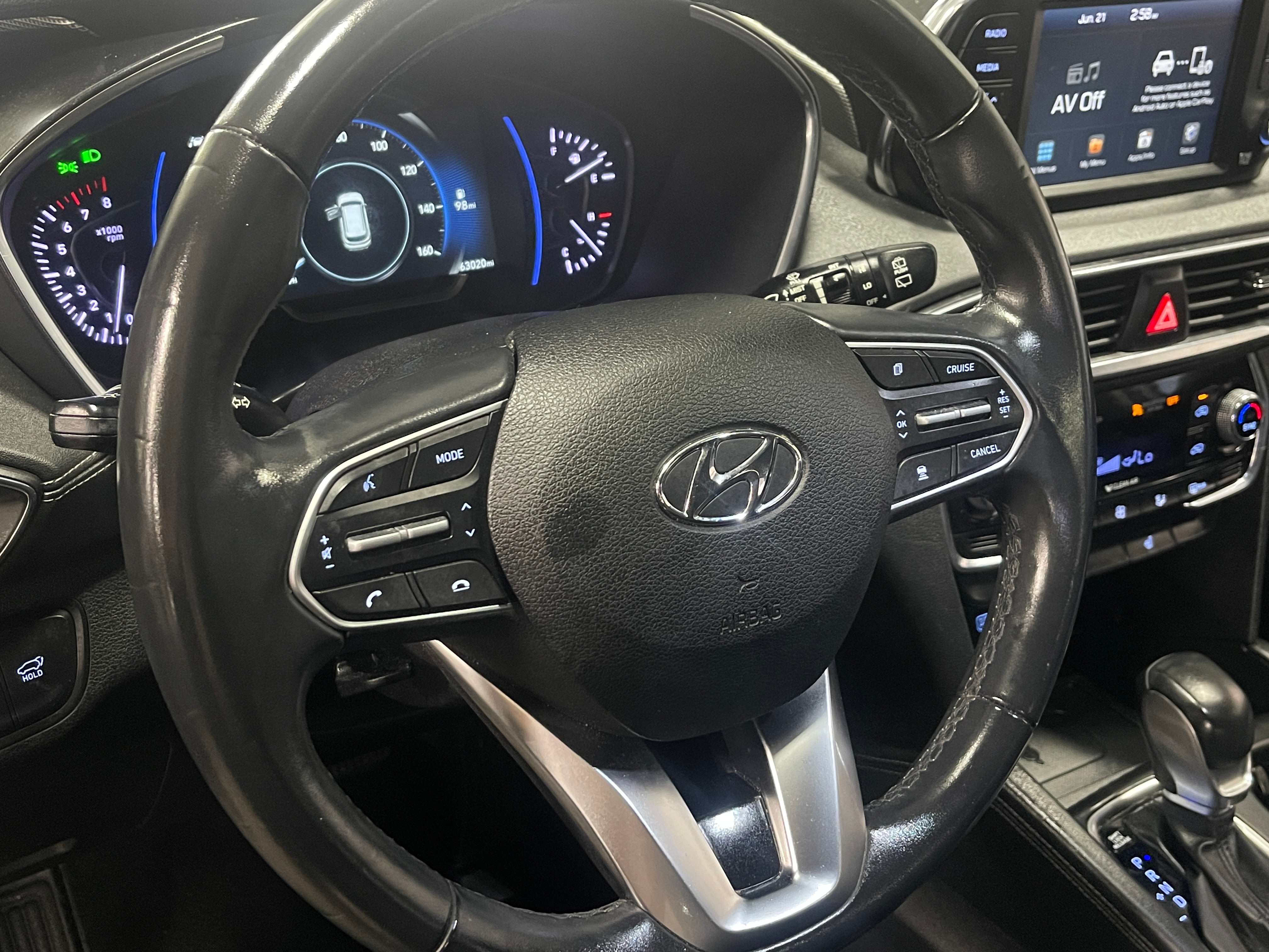 Thumbnail: 2020 Hyundai Santa Fe - 4