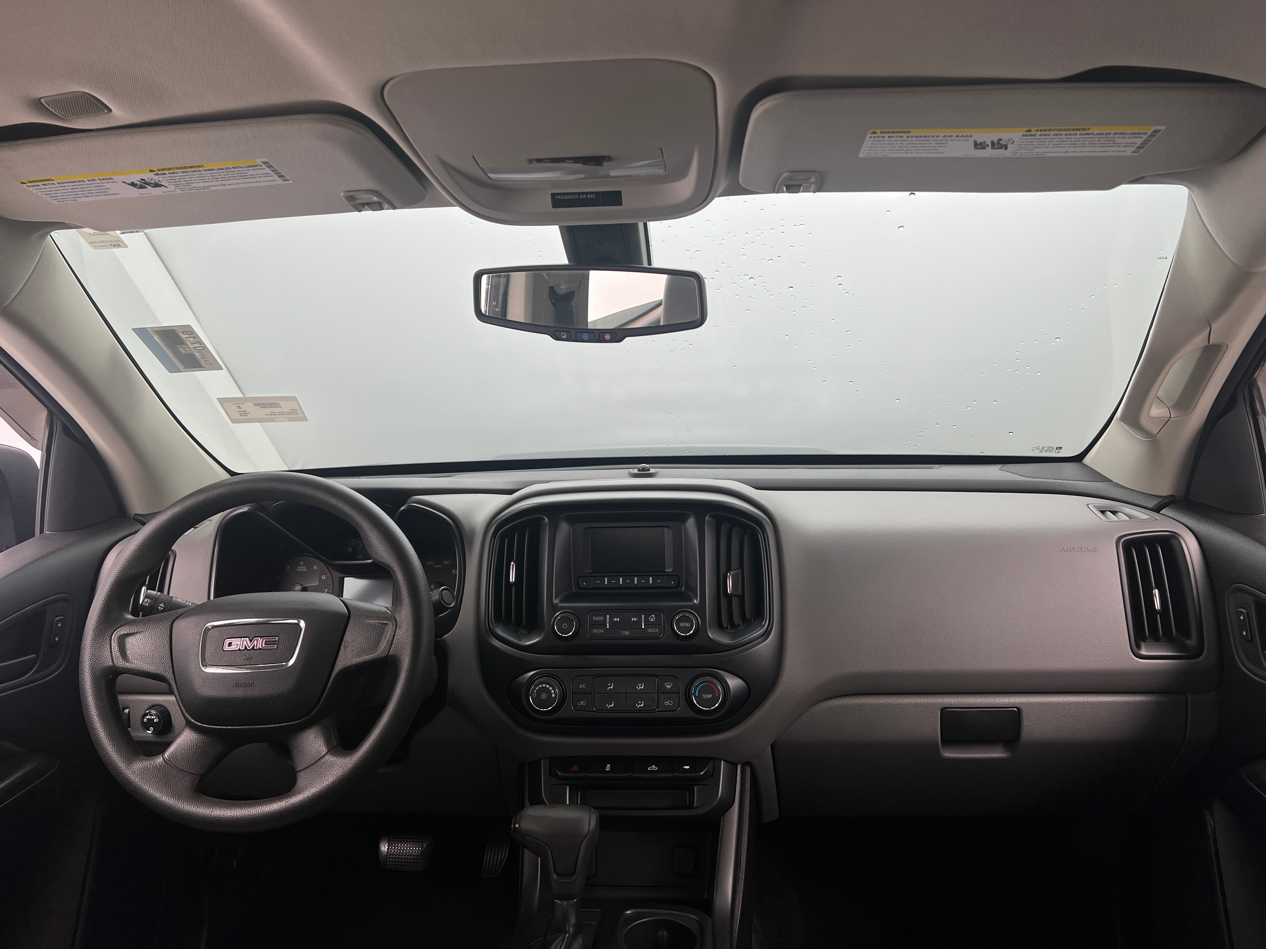 Thumbnail: 2016 GMC Canyon - 3