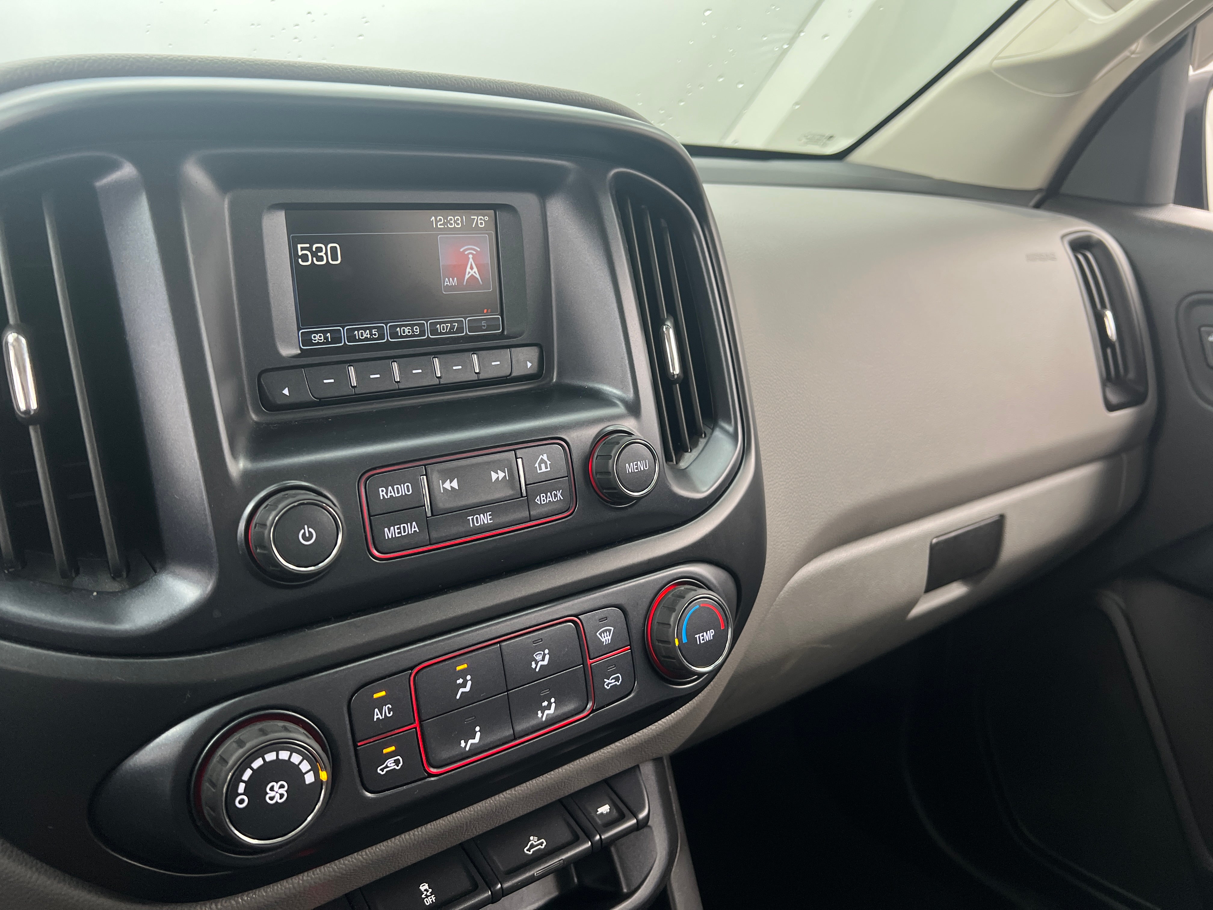 Thumbnail: 2016 GMC Canyon - 4