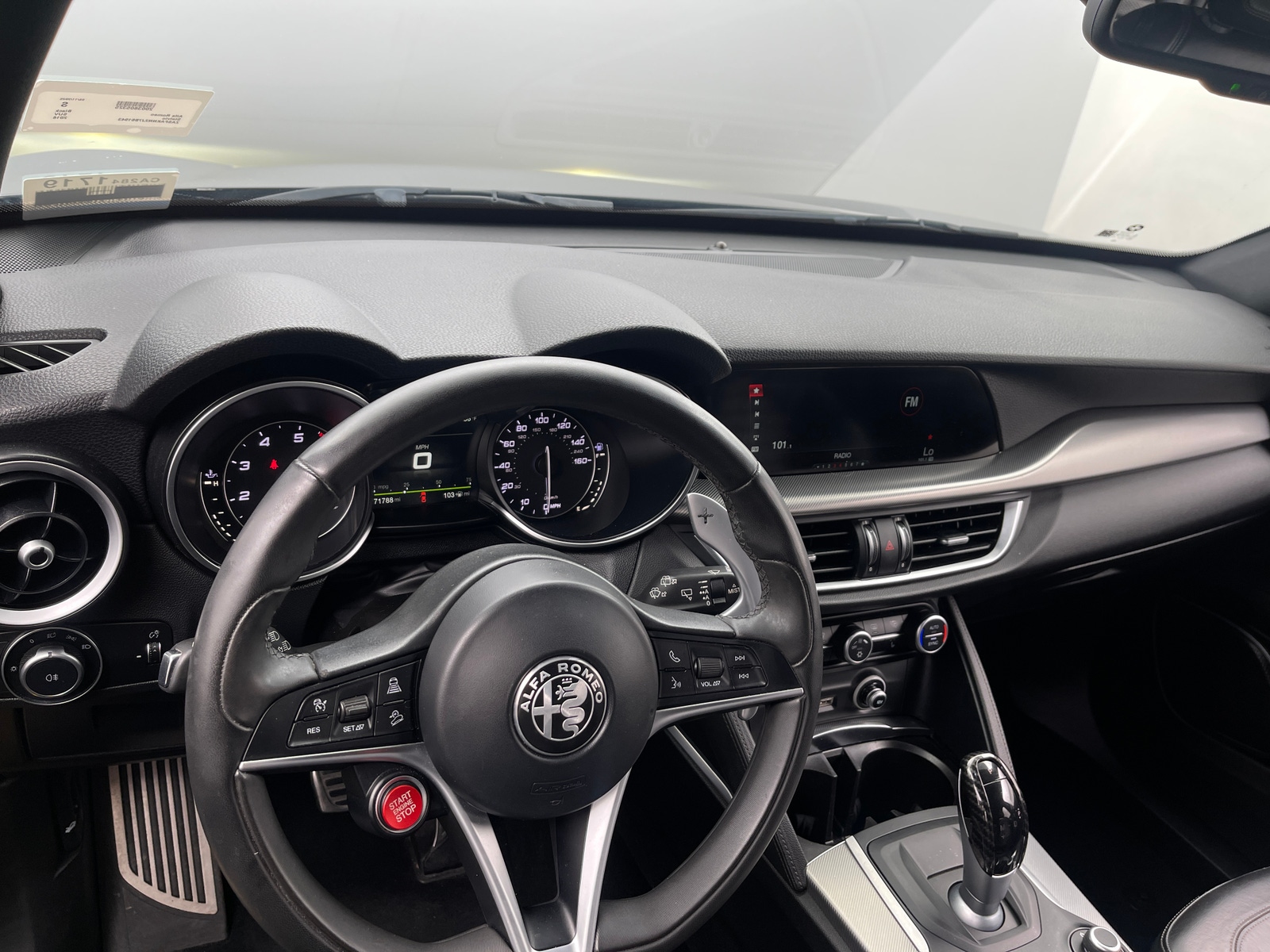 Thumbnail: 2018 Alfa Romeo Stelvio - 2