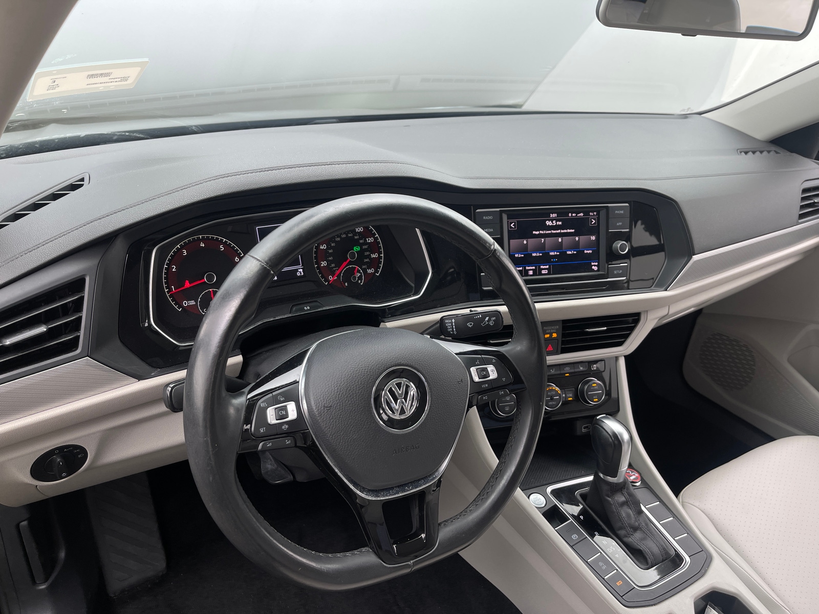Thumbnail: 2019 Volkswagen Jetta - 2