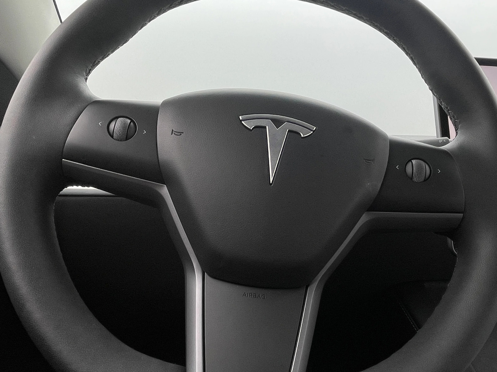 Thumbnail: 2024 Tesla Model Y - 4