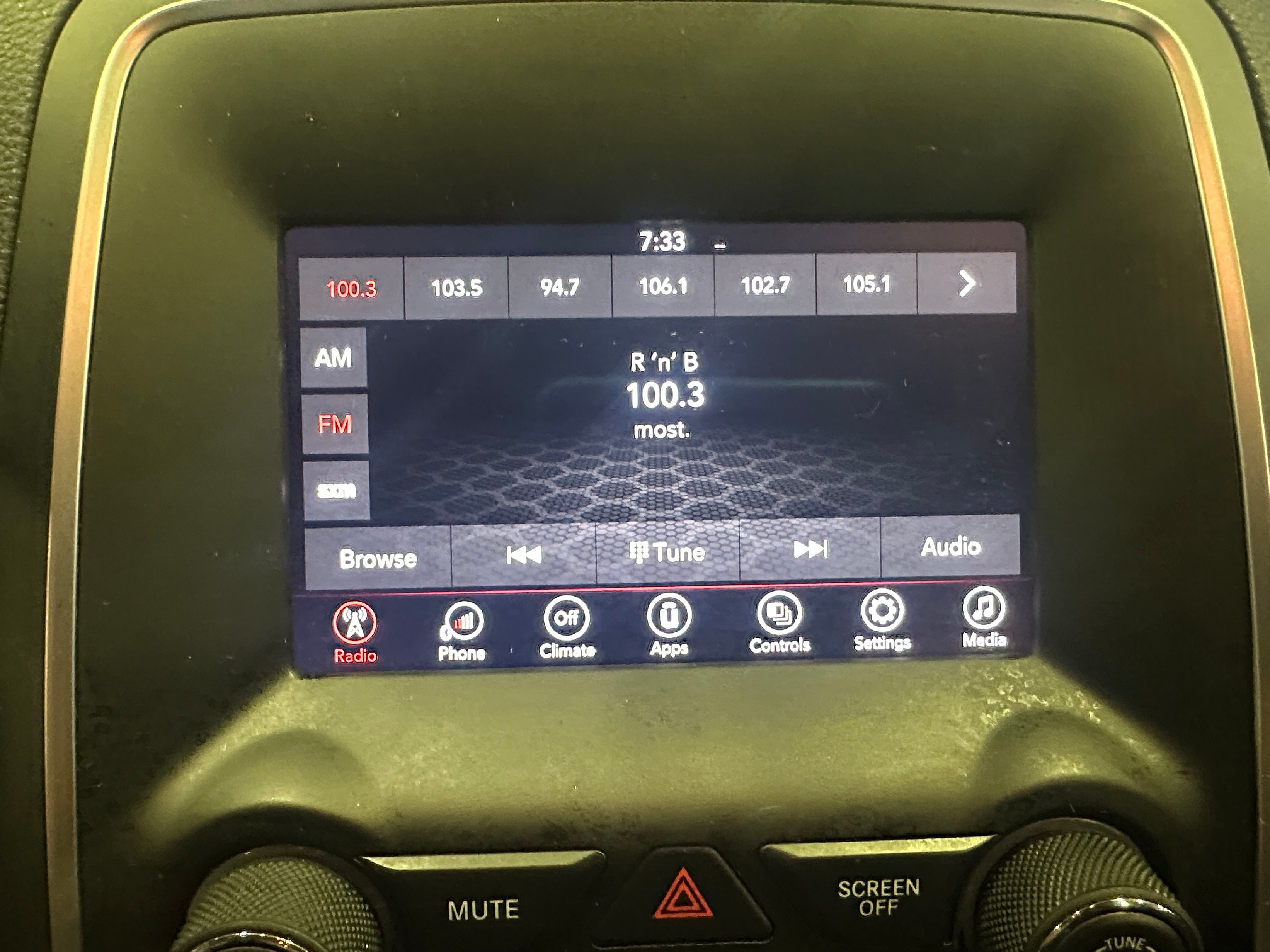 Thumbnail: 2019 Dodge Durango - 4