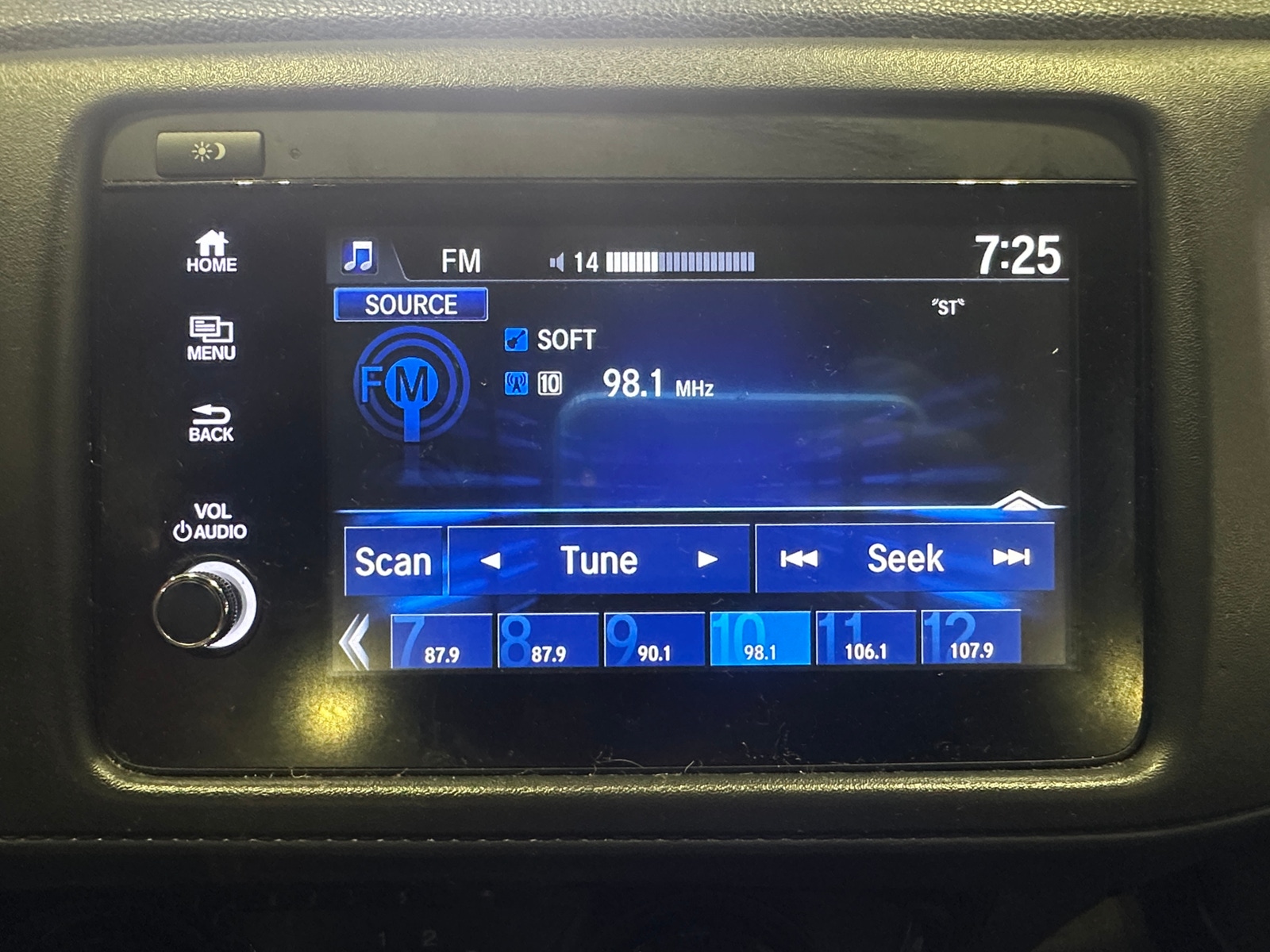 Thumbnail: 2020 Honda HR-V - 4
