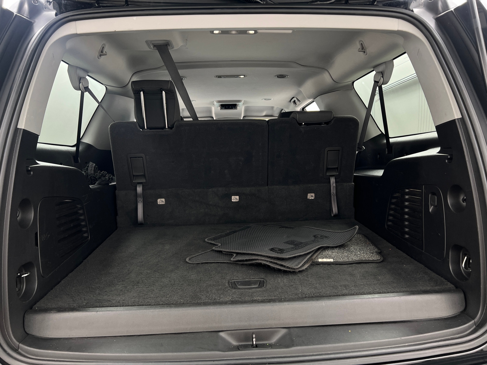Thumbnail: 2020 Chevrolet Suburban - 7