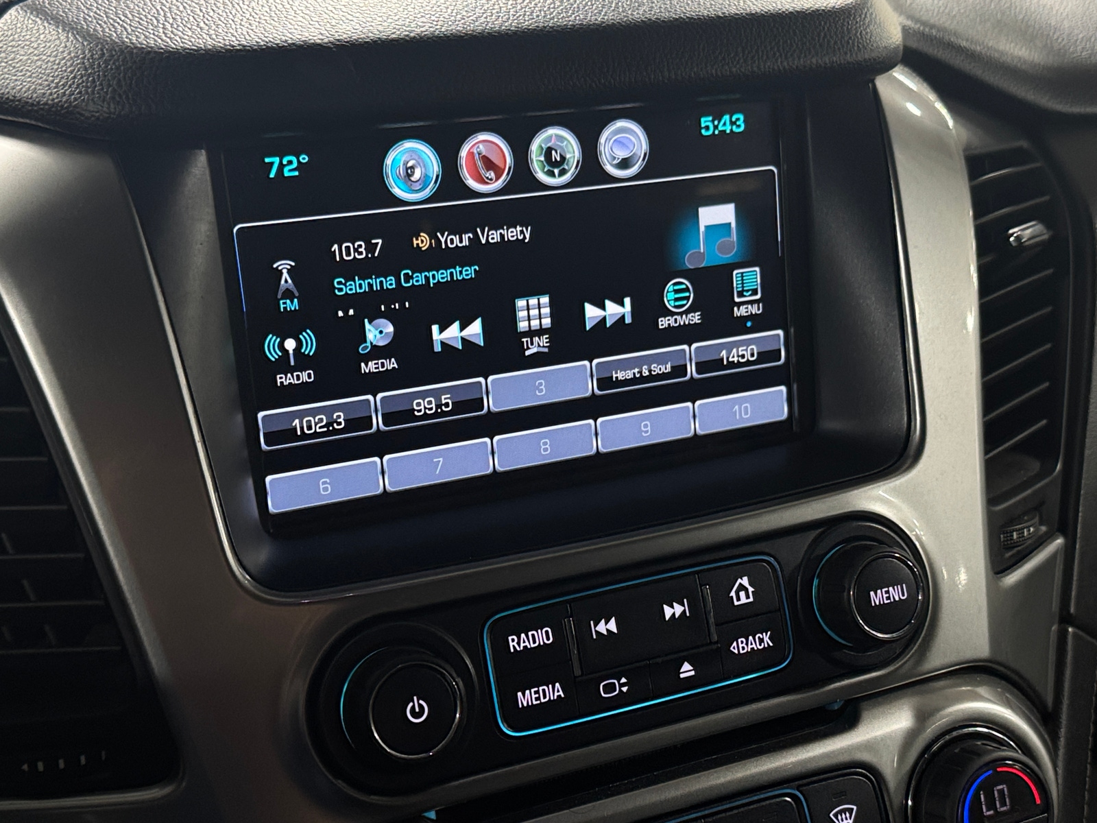 Thumbnail: 2020 Chevrolet Suburban - 4