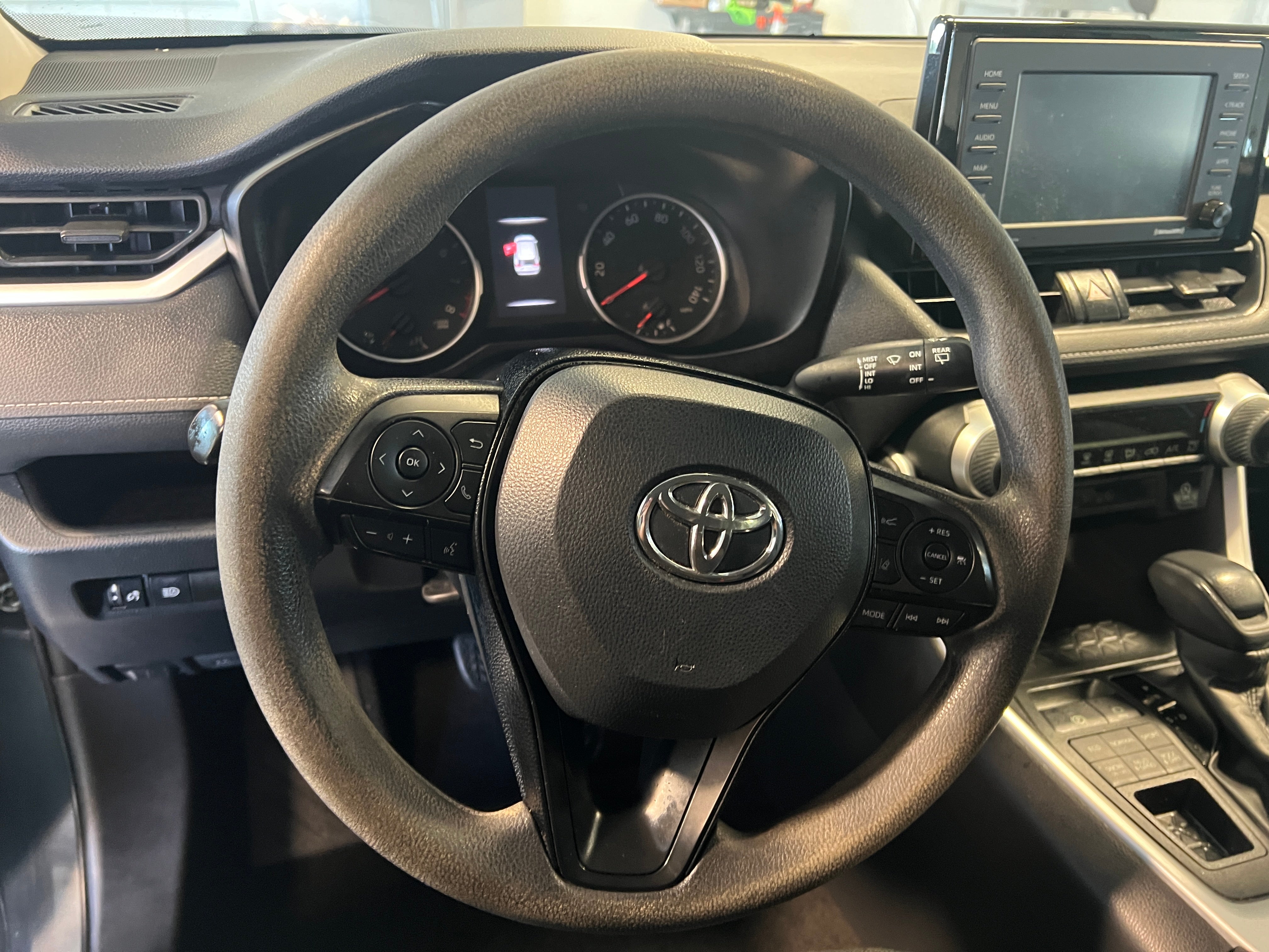 Thumbnail: 2020 Toyota RAV4 - 5