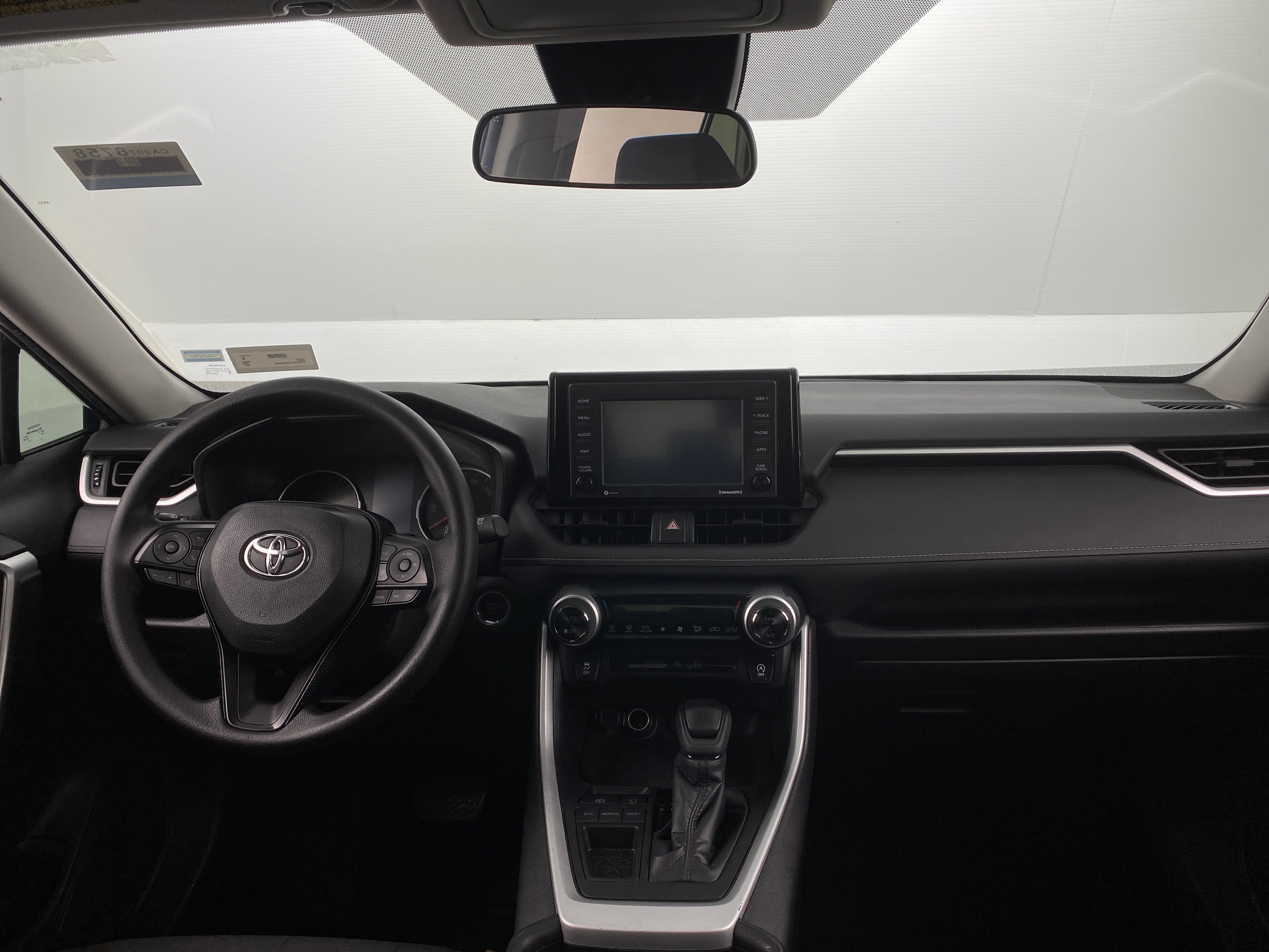 Thumbnail: 2021 Toyota RAV4 - 3