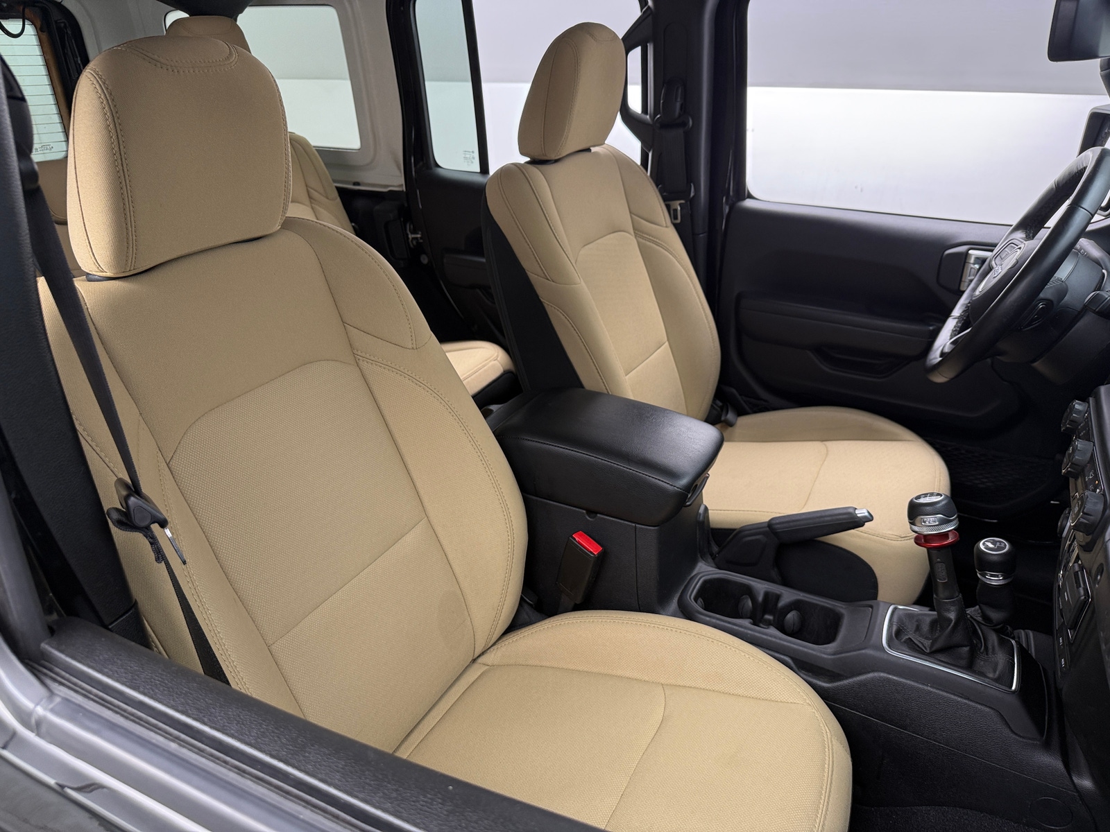Thumbnail: 2022 Jeep Wrangler - 2