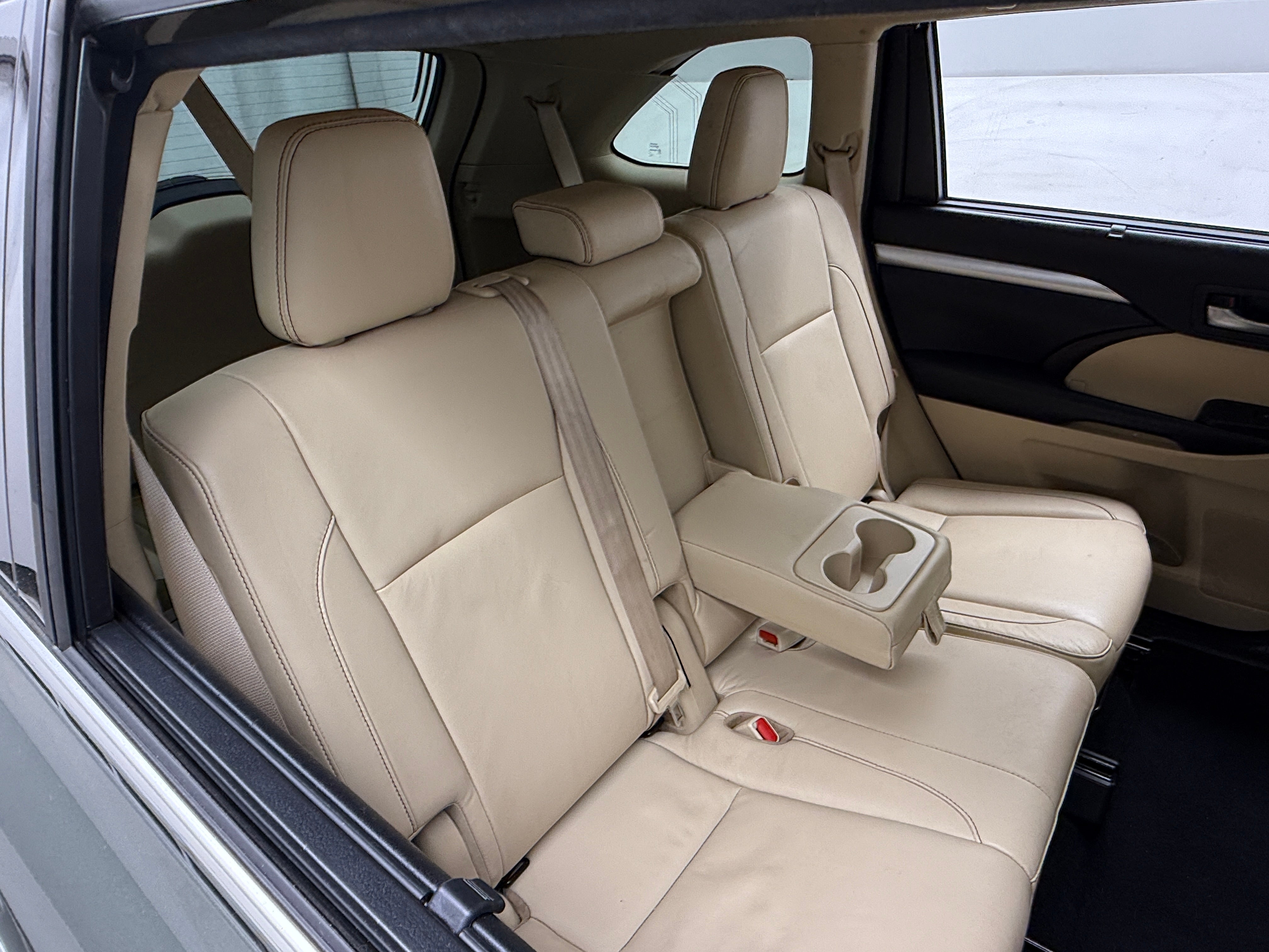 Thumbnail: 2018 Toyota Highlander - 5