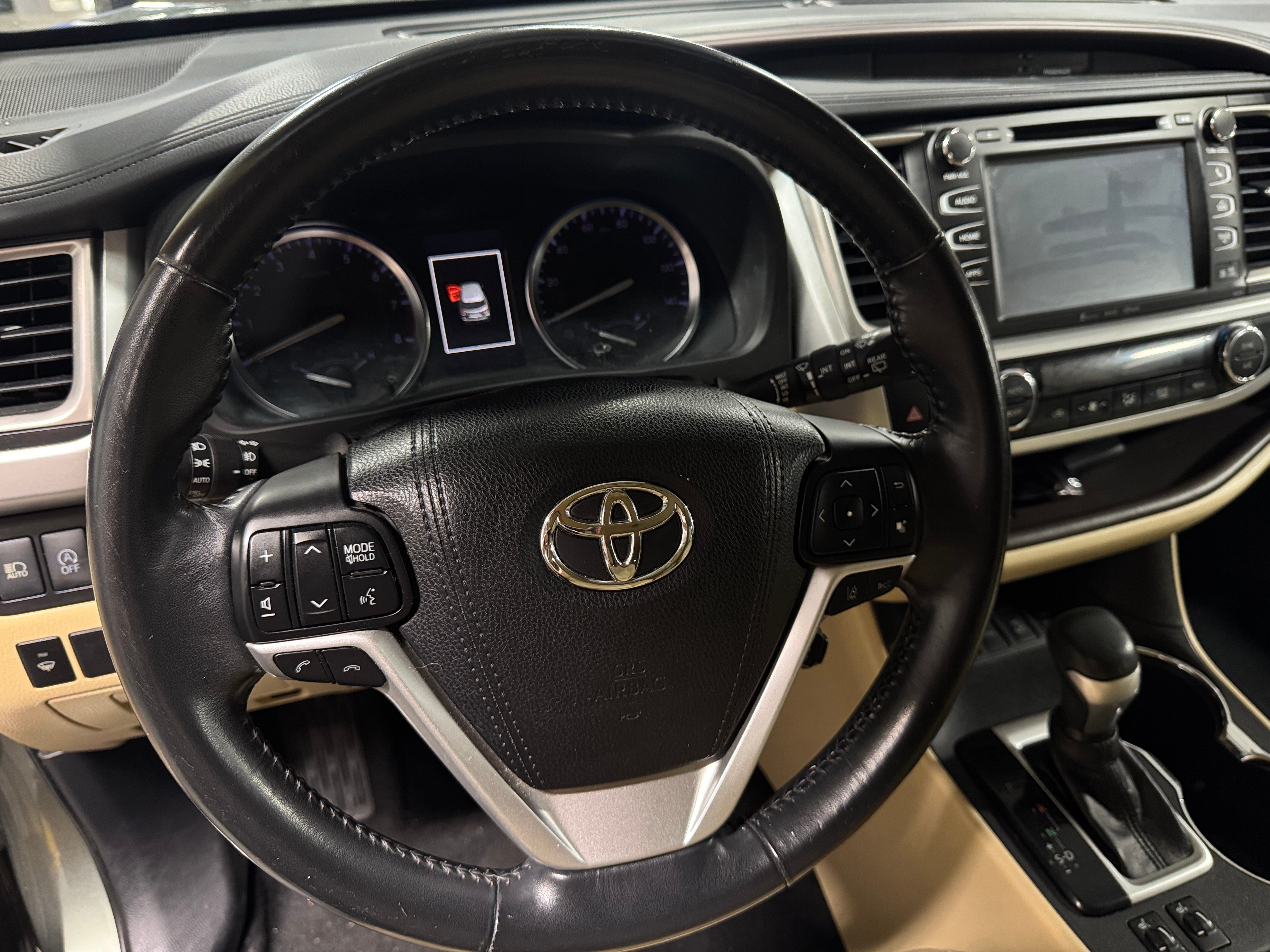 Thumbnail: 2018 Toyota Highlander - 4