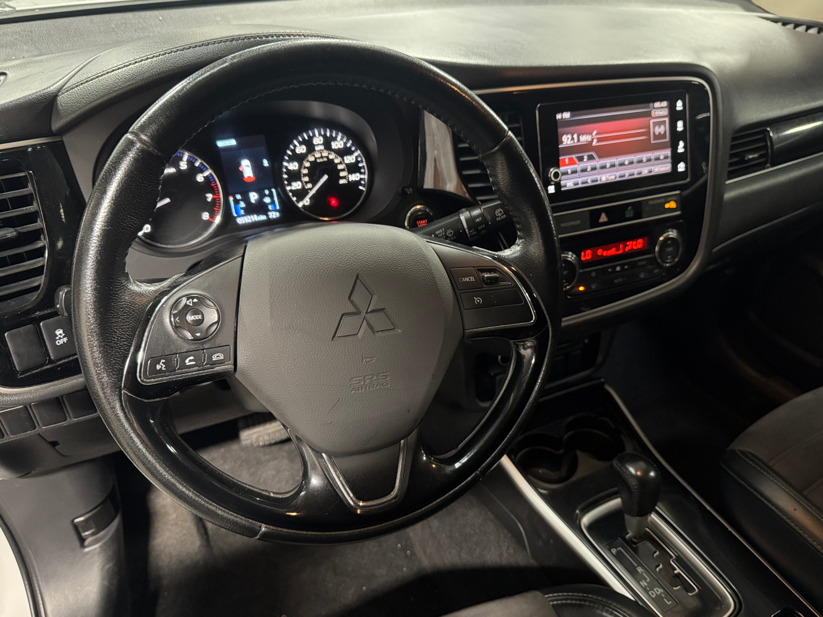 Thumbnail: 2019 Mitsubishi Outlander - 5