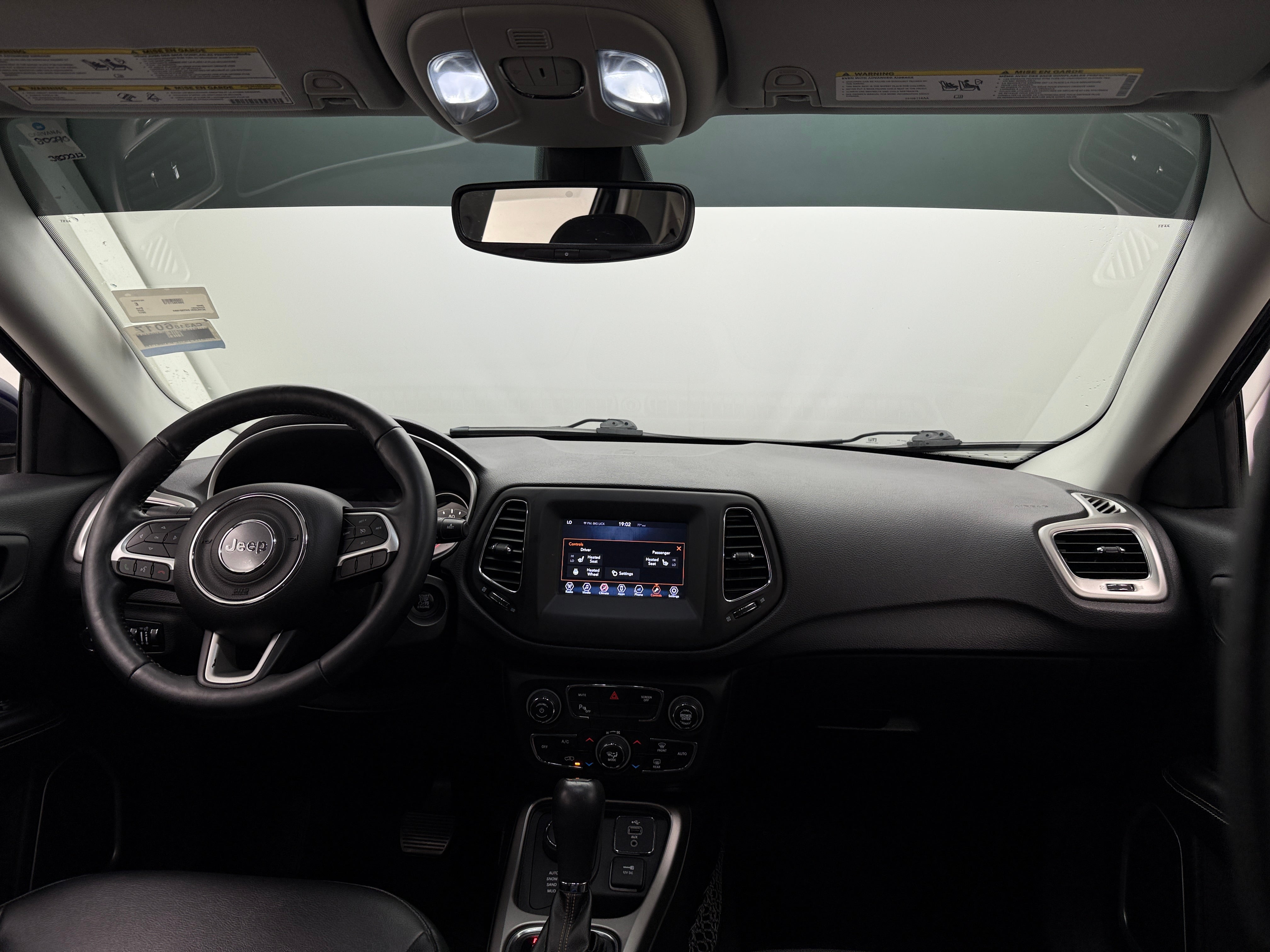 Thumbnail: 2017 Jeep Compass - 3