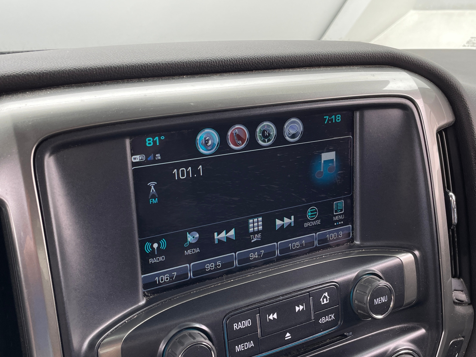 Thumbnail: 2019 Chevrolet Silverado 1500 - 4