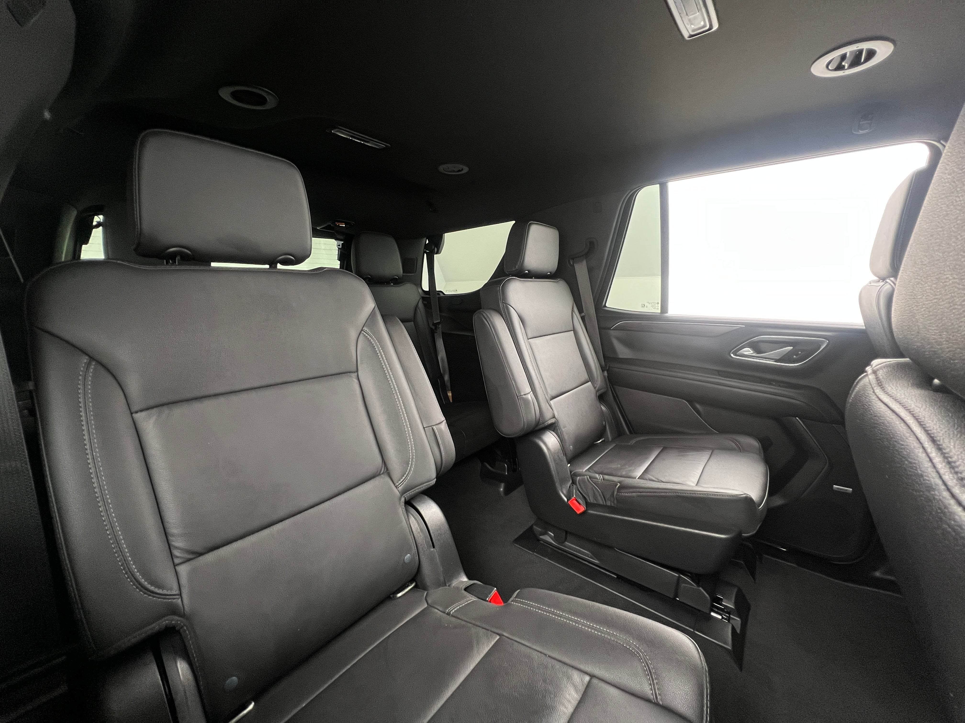 Thumbnail: 2022 Chevrolet Tahoe - 5