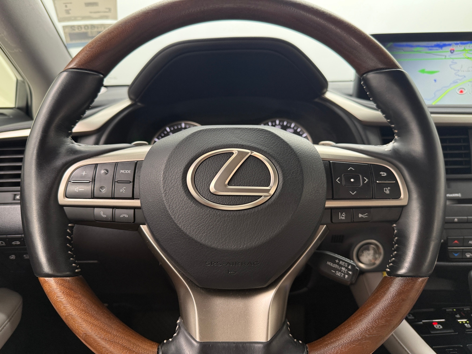 Thumbnail: 2021 Lexus RX - 4