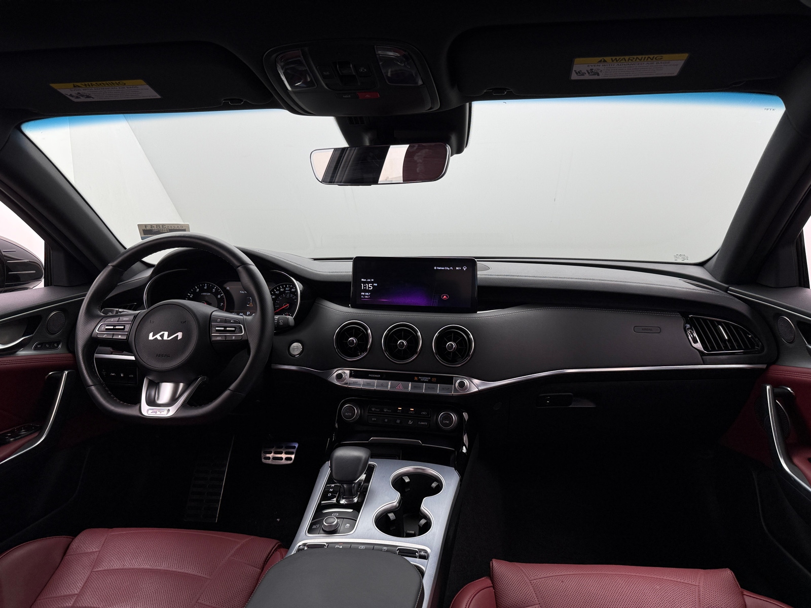 Thumbnail: 2023 Kia Stinger - 2