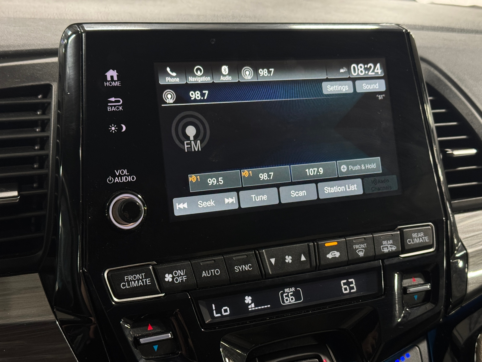 Thumbnail: 2023 Honda Odyssey - 3