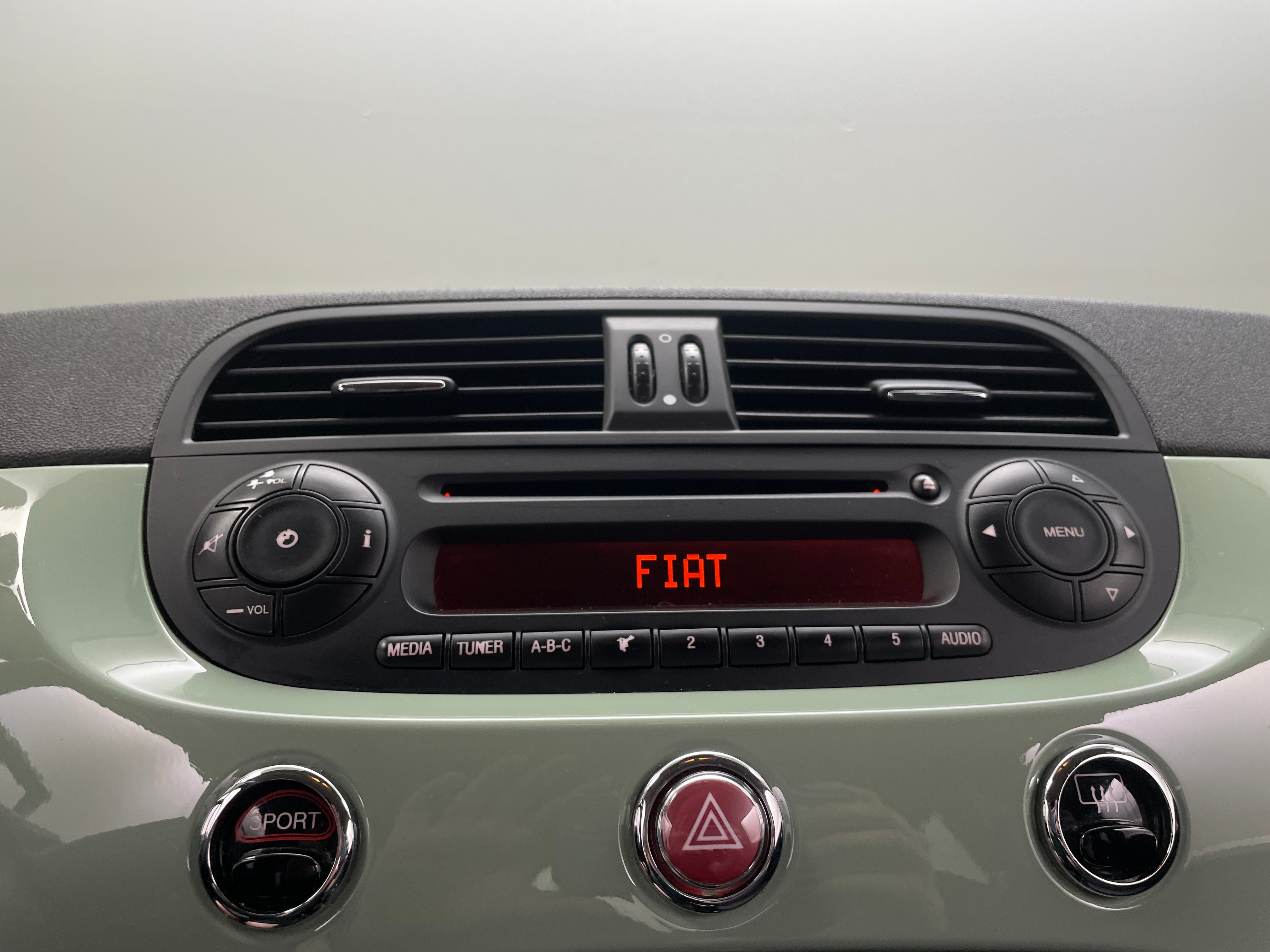 Thumbnail: 2013 Fiat 500 - 4