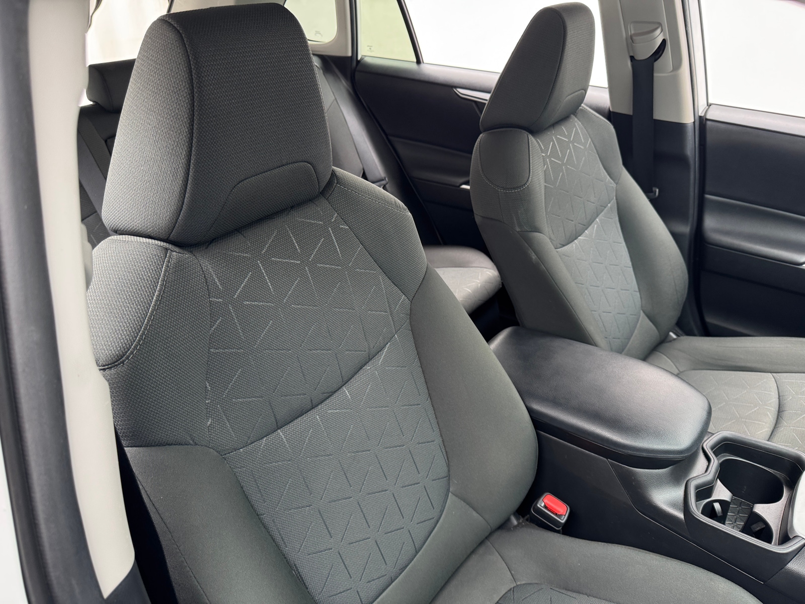 Thumbnail: 2021 Toyota RAV4 - 2