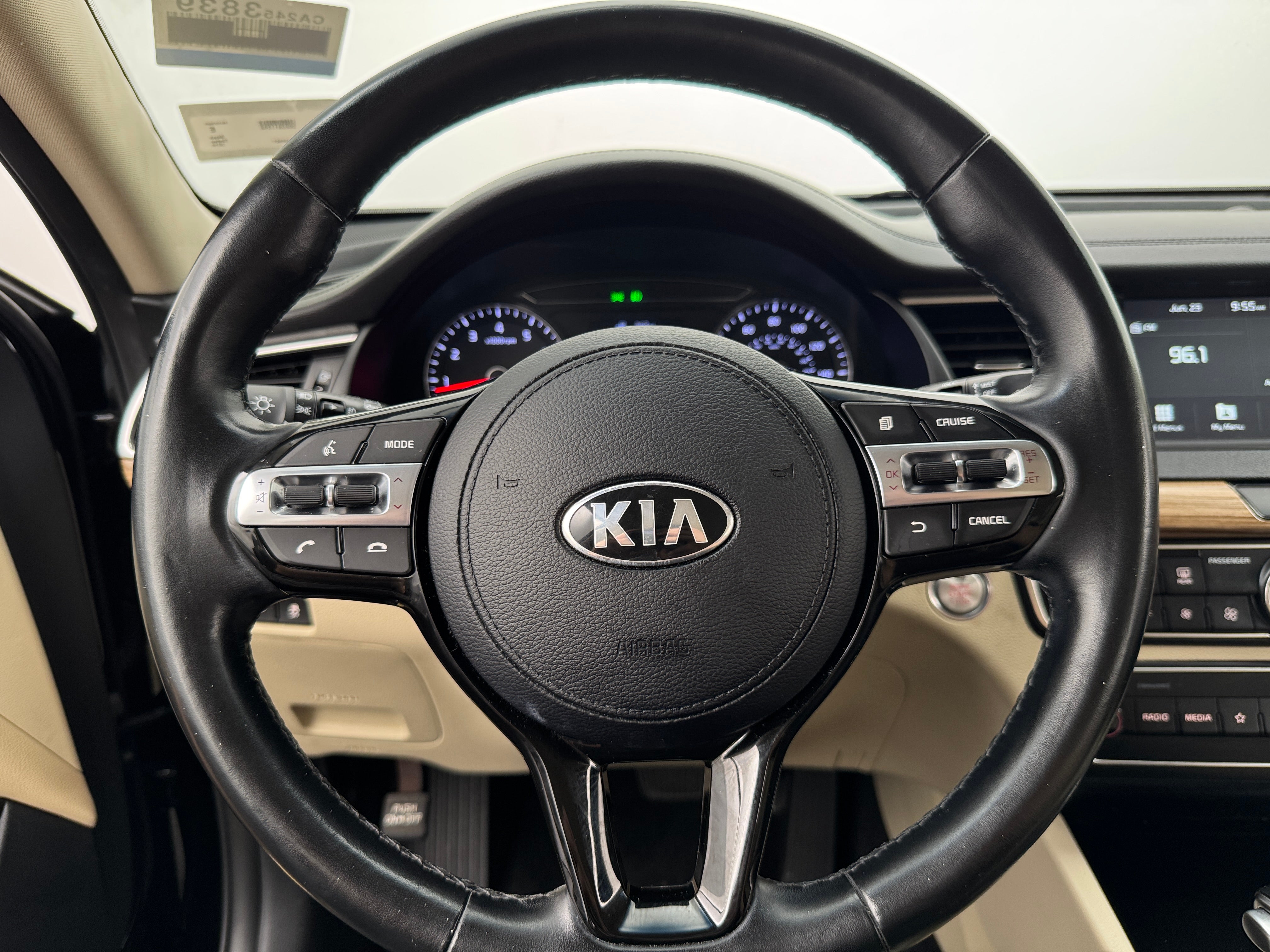 Thumbnail: 2019 Kia Cadenza - 4