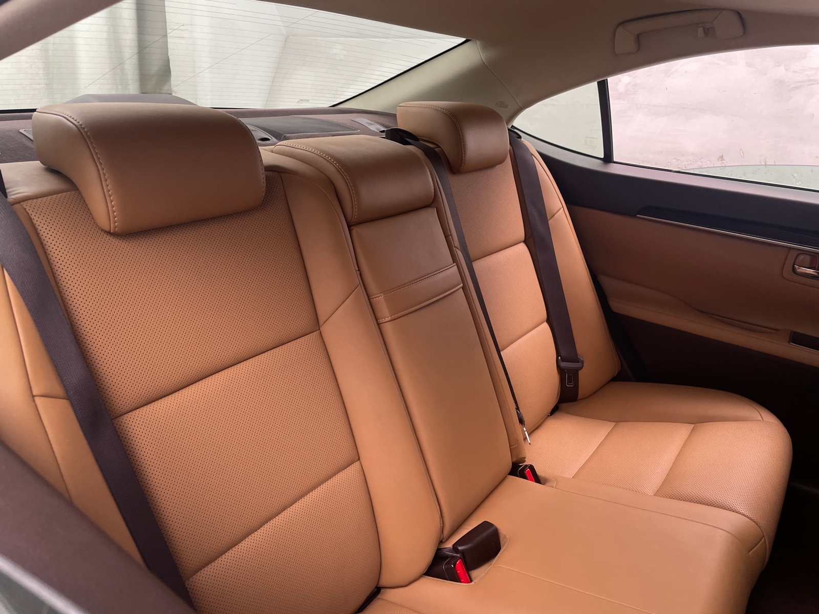 Thumbnail: 2018 Lexus ES - 5
