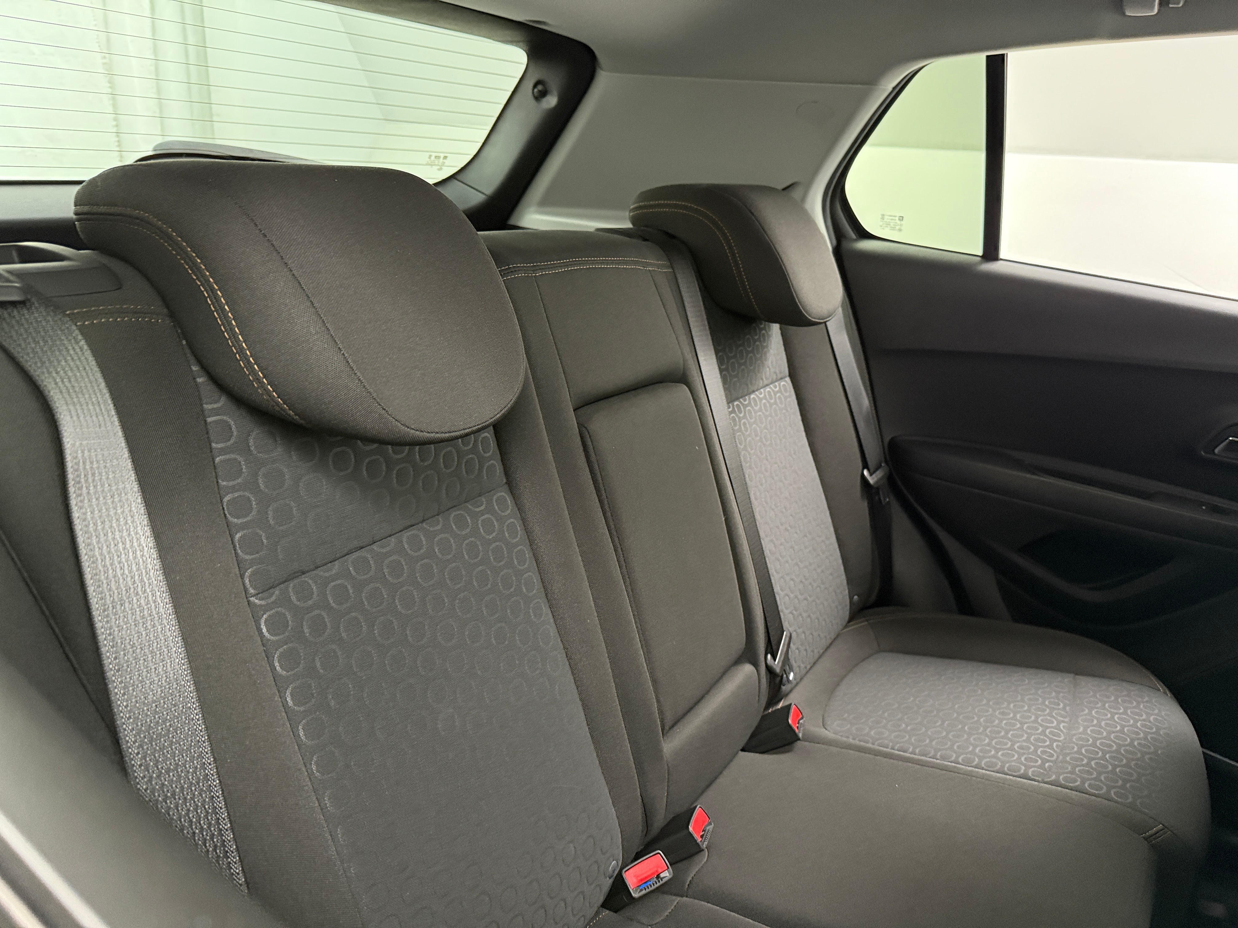 Thumbnail: 2021 Chevrolet Trax - 6