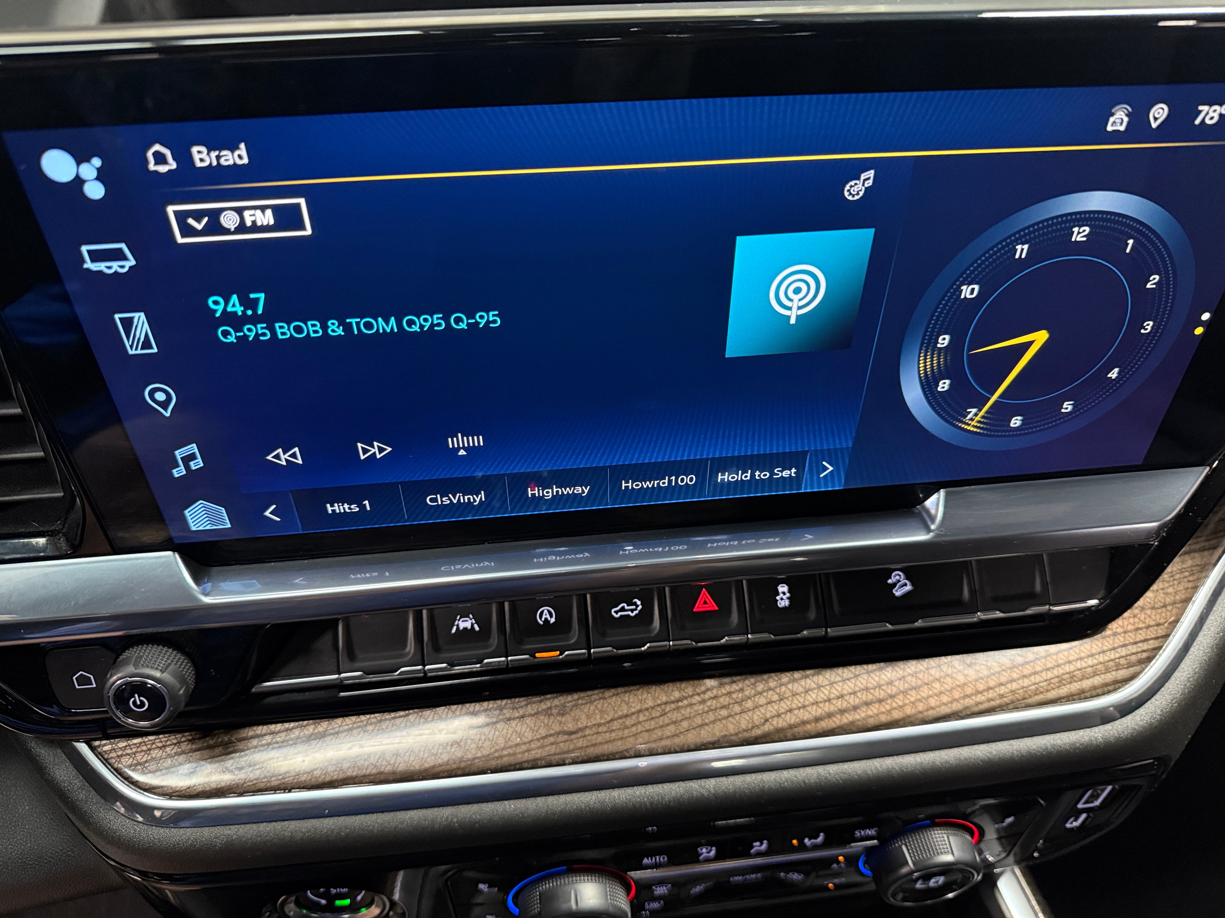 Thumbnail: 2023 Chevrolet Silverado 1500 - 4