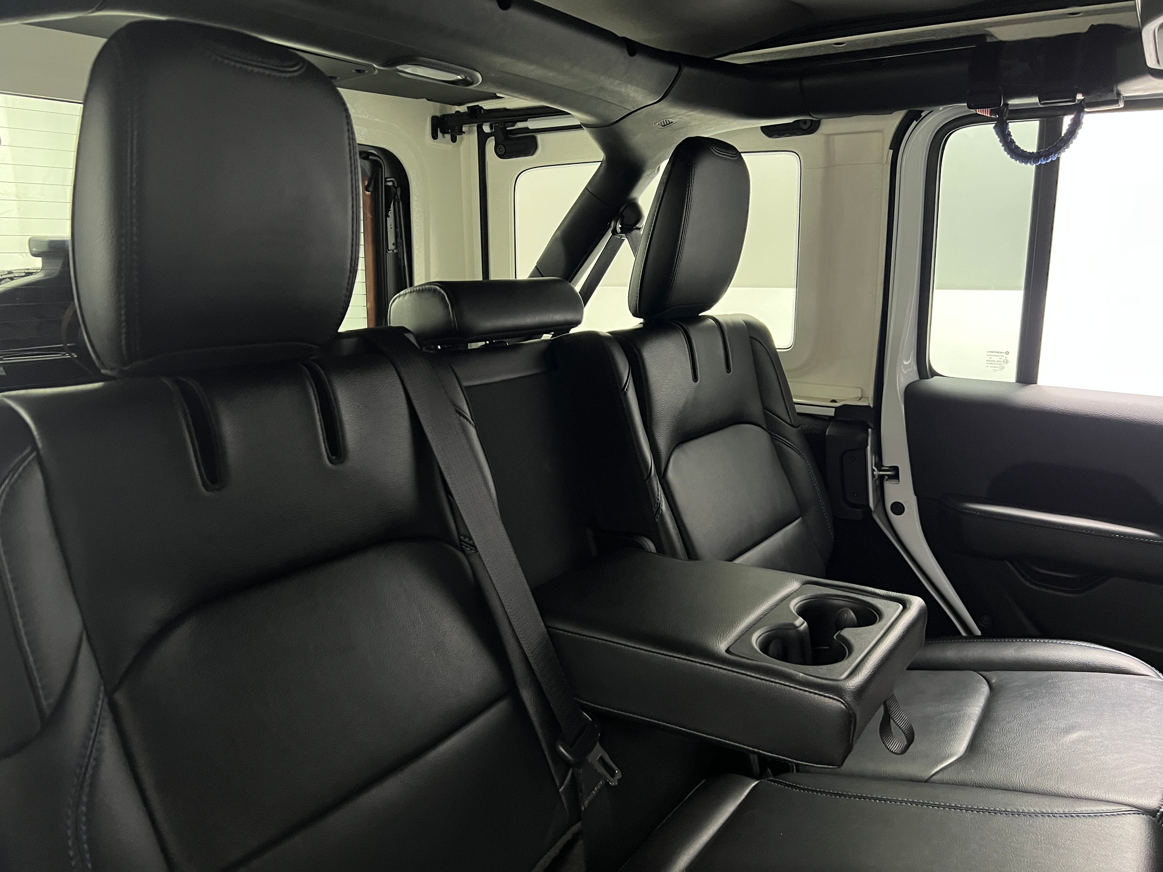 Thumbnail: 2021 Jeep Wrangler - 5