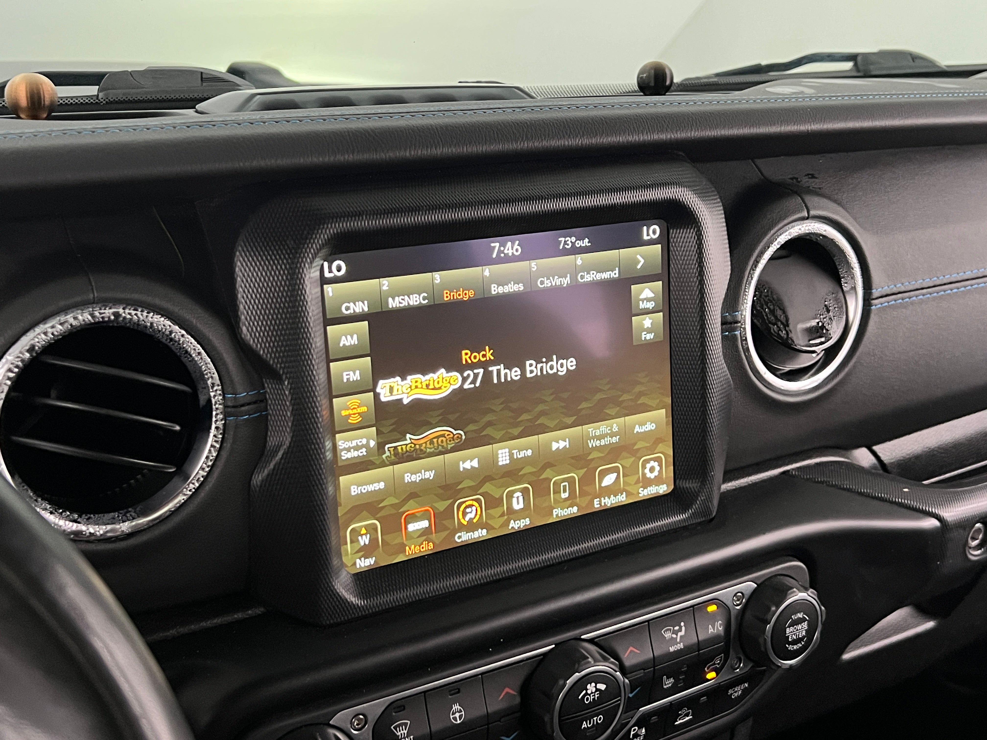 Thumbnail: 2021 Jeep Wrangler - 3