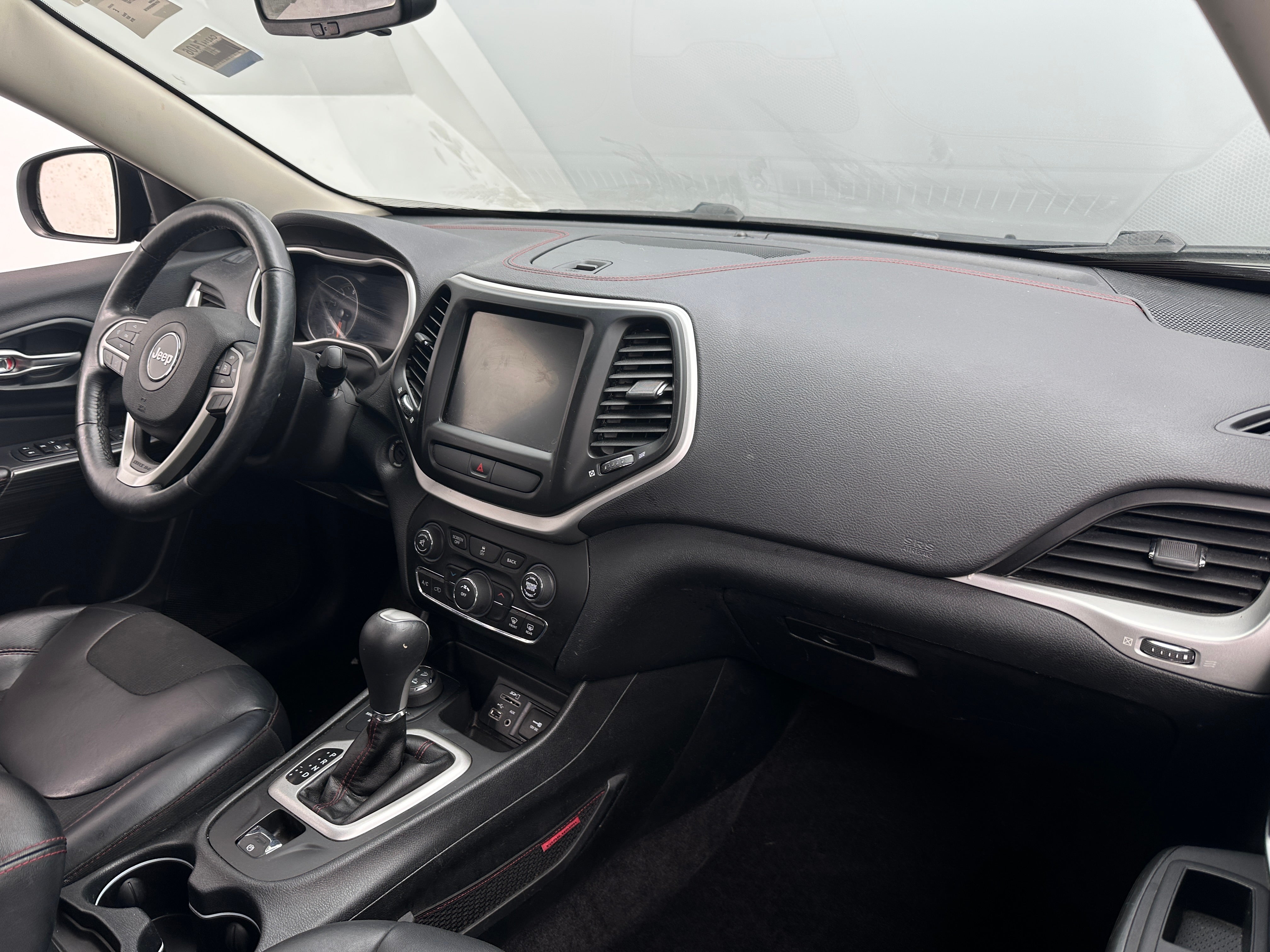 Thumbnail: 2016 Jeep Cherokee - 3