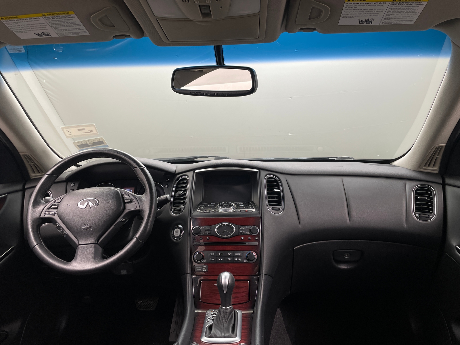 Thumbnail: 2017 INFINITI QX50 - 2