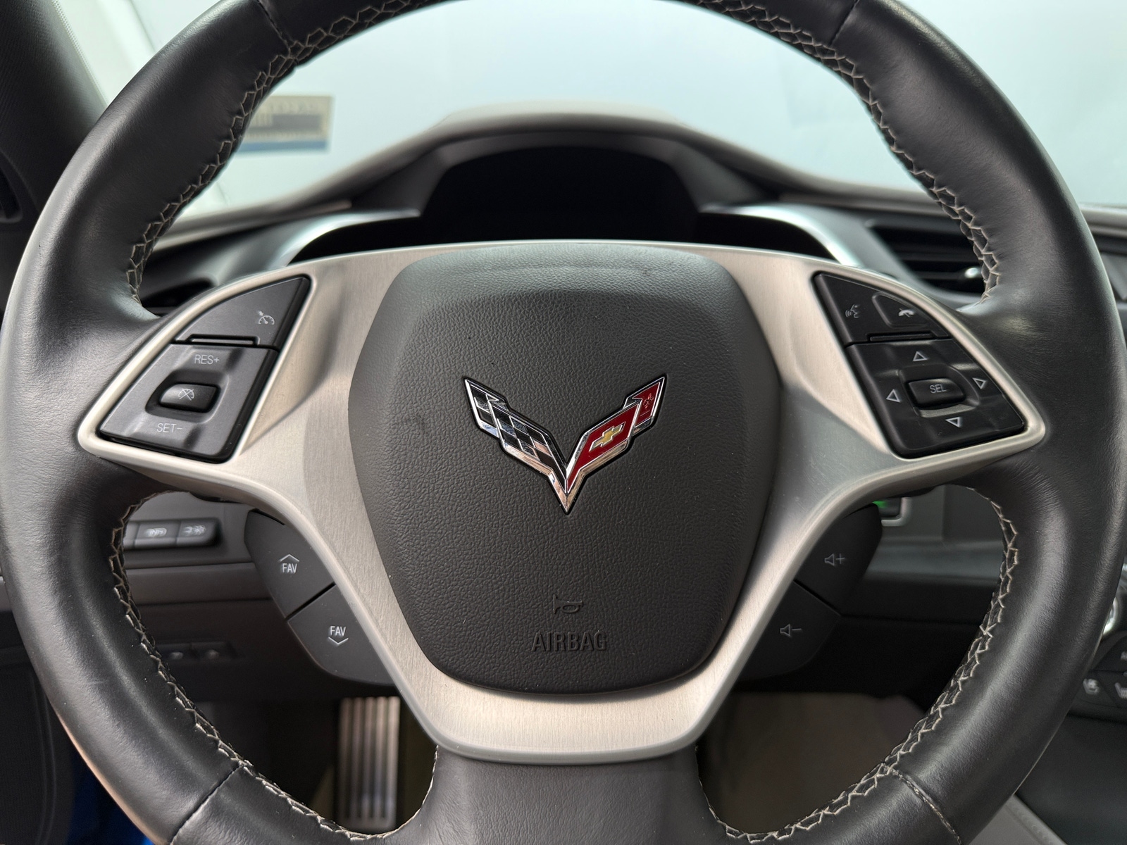 Thumbnail: 2014 Chevrolet Corvette - 3
