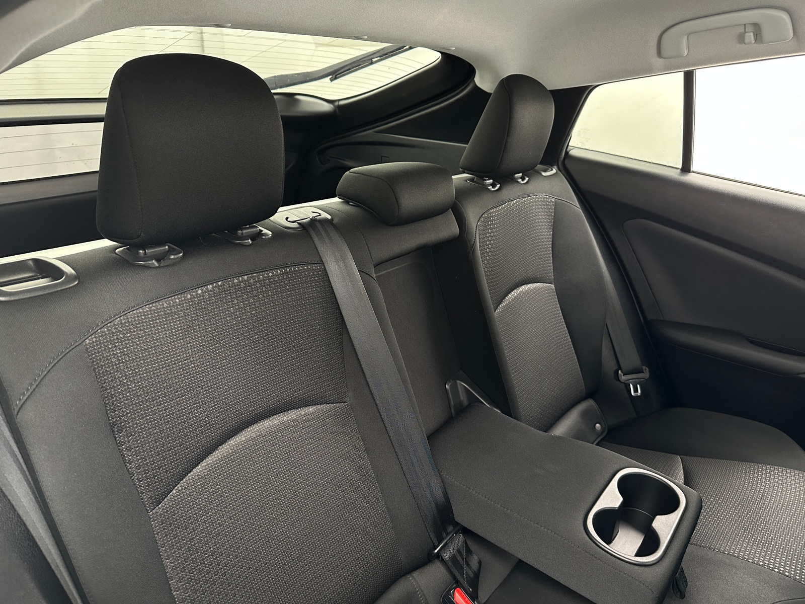 Thumbnail: 2021 Toyota Prius - 6