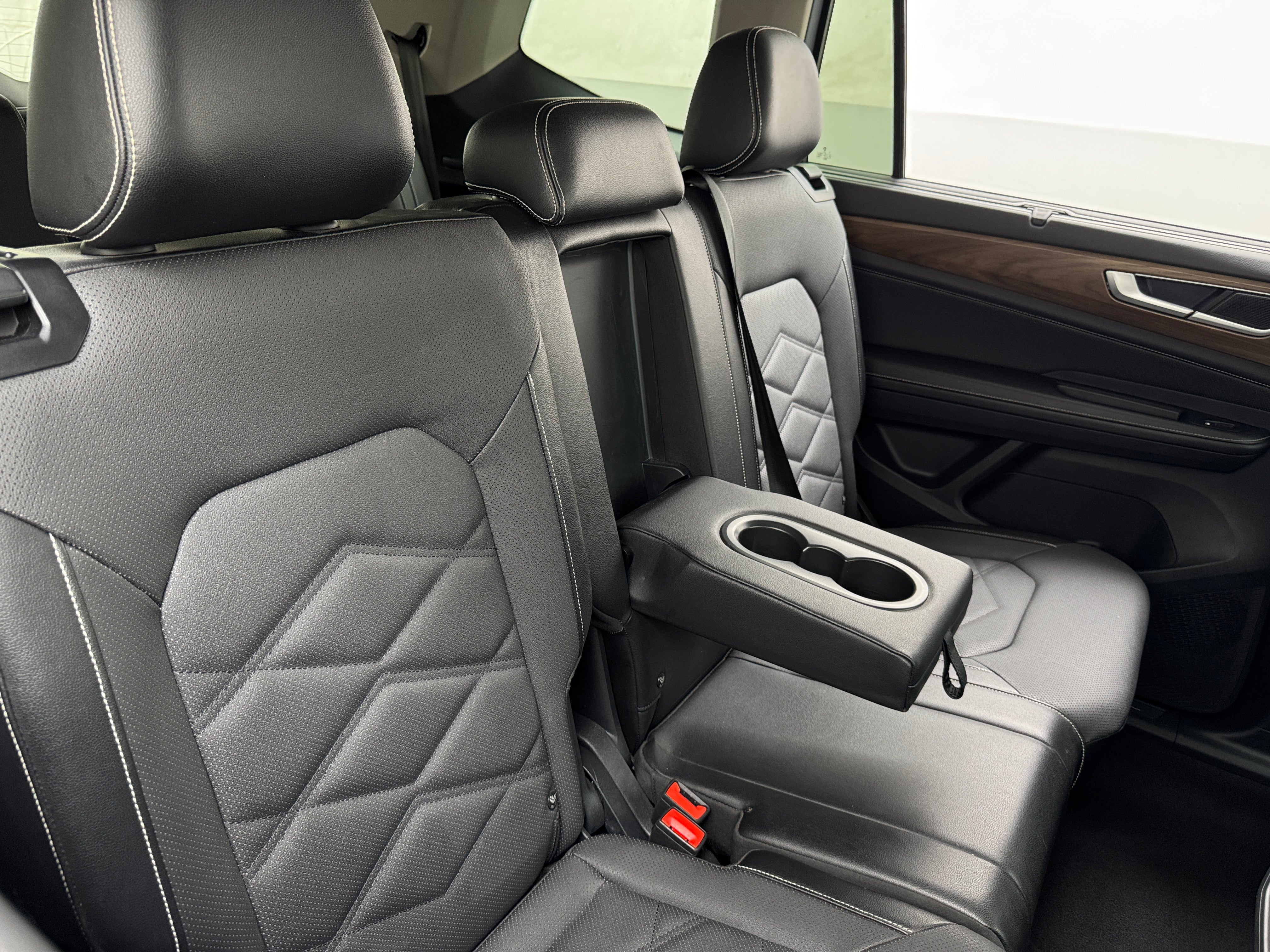 Thumbnail: 2024 Volkswagen Atlas - 5
