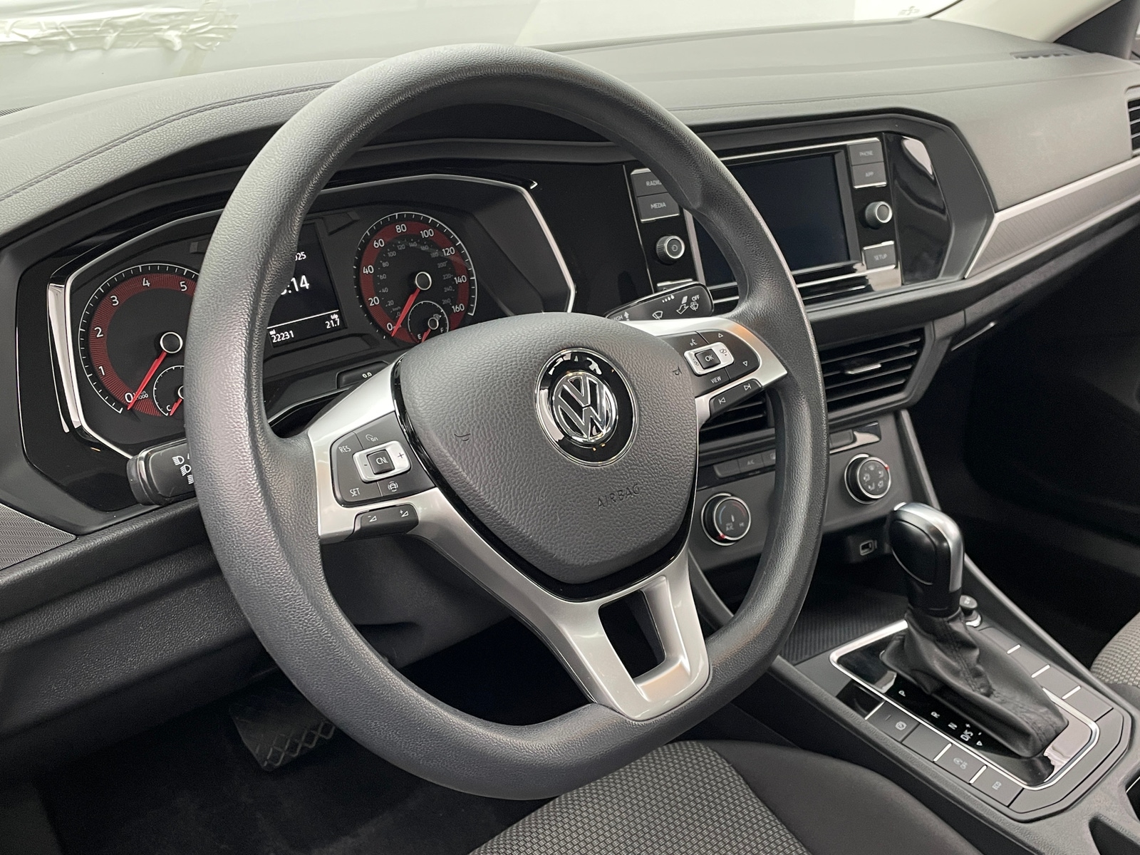 Thumbnail: 2019 Volkswagen Jetta - 5