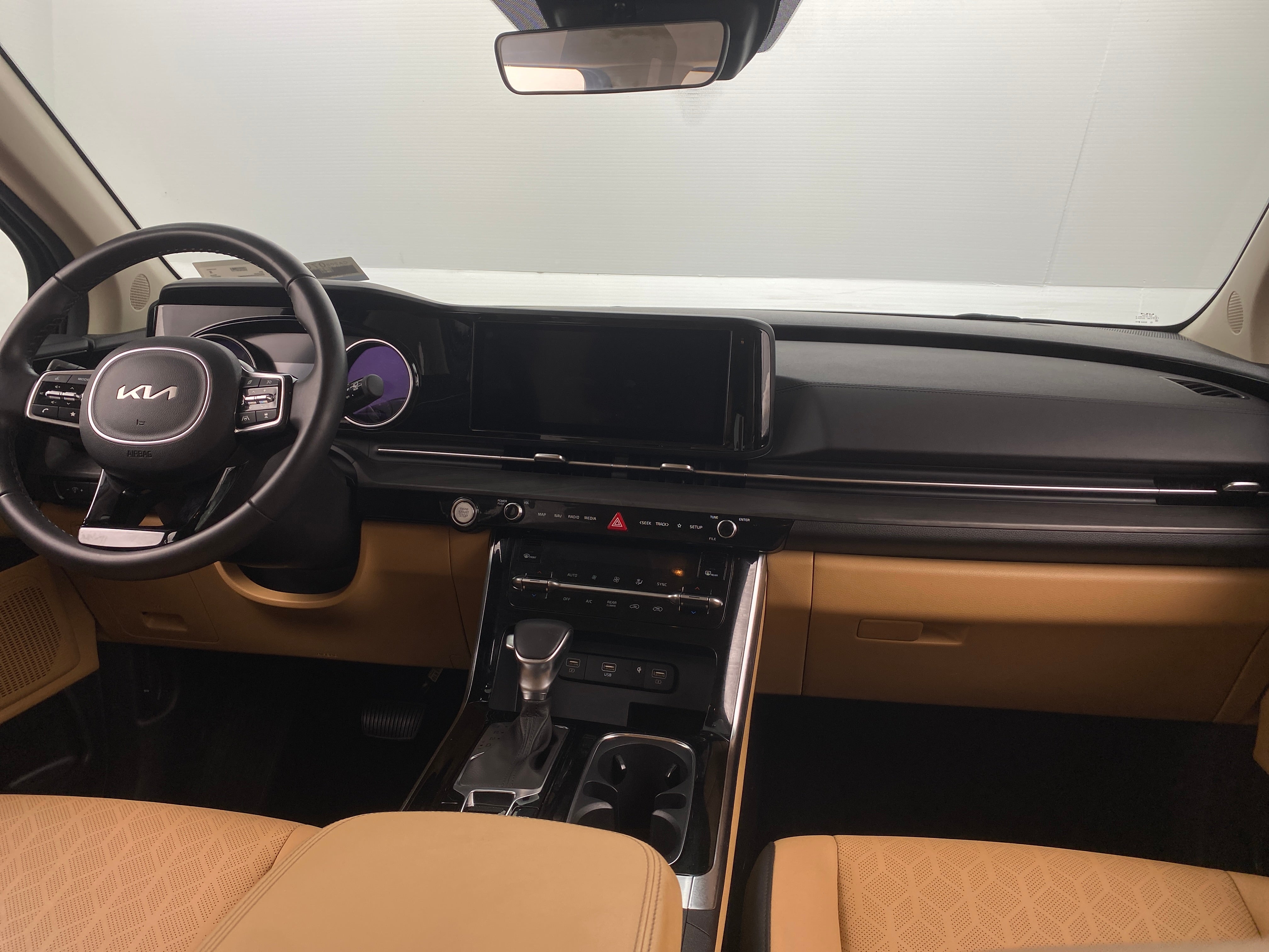 Thumbnail: 2024 Kia Carnival - 2