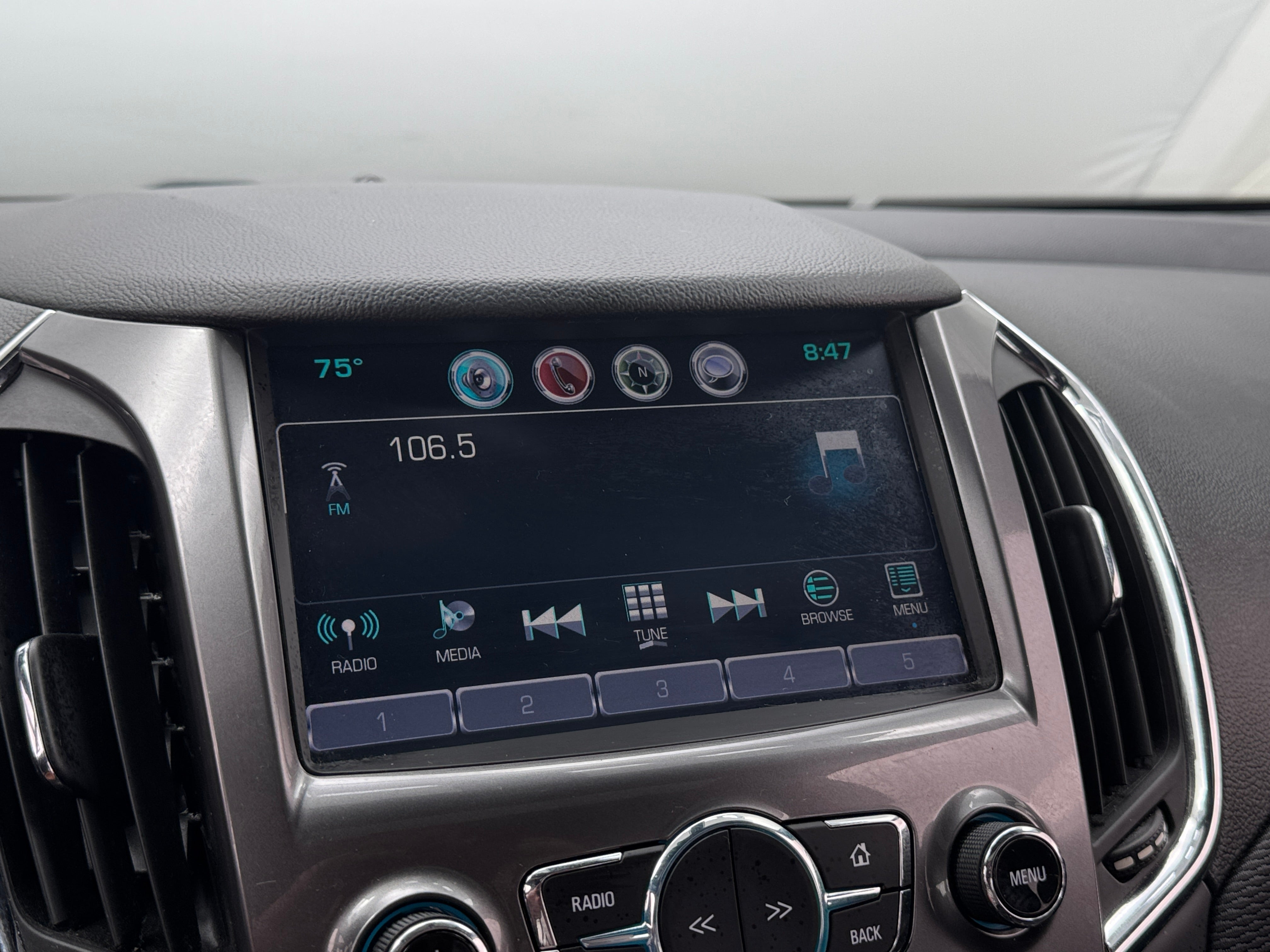 Thumbnail: 2016 Chevrolet Cruze - 4