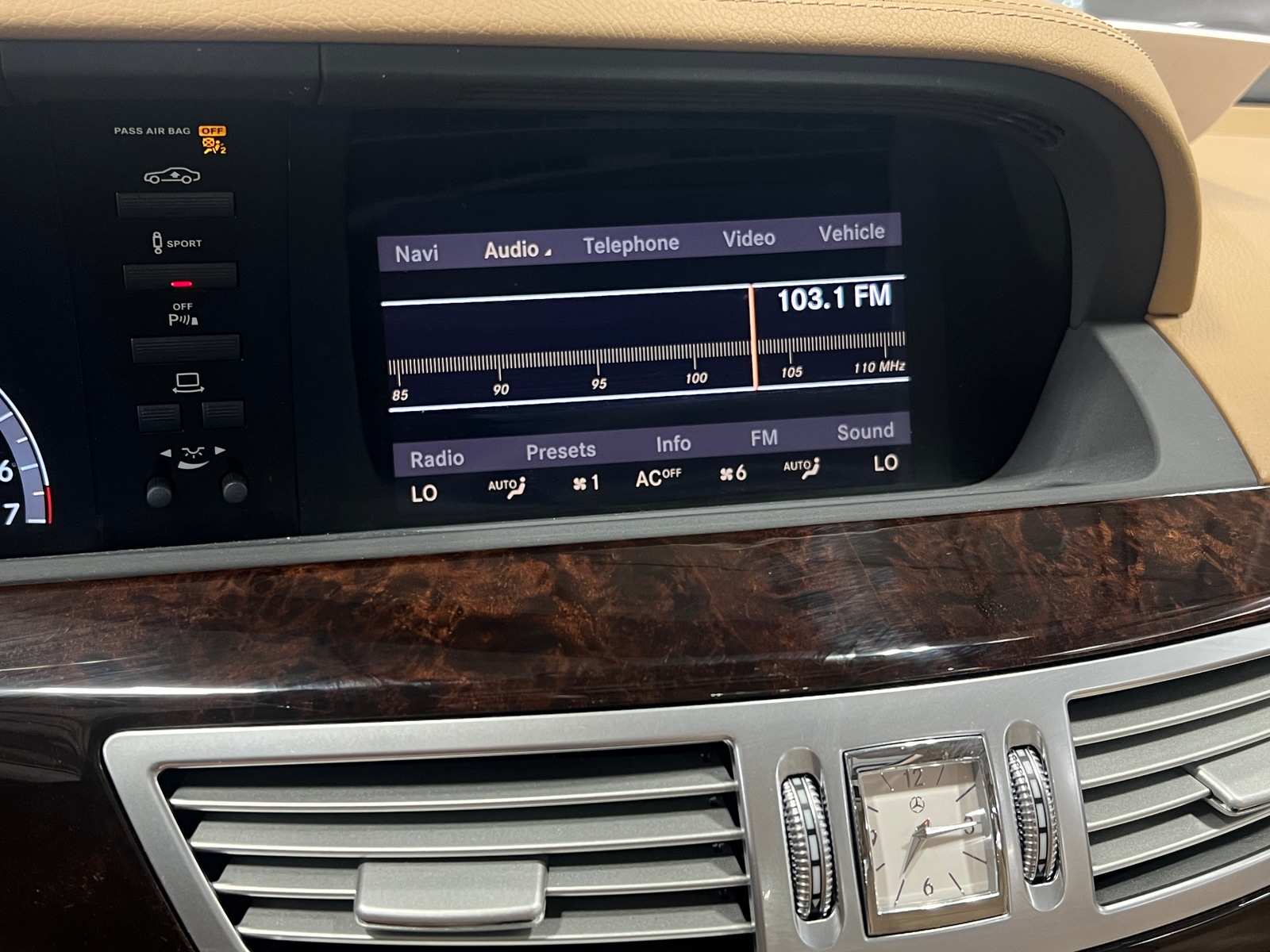 Thumbnail: 2013 Mercedes-Benz S-Class - 3