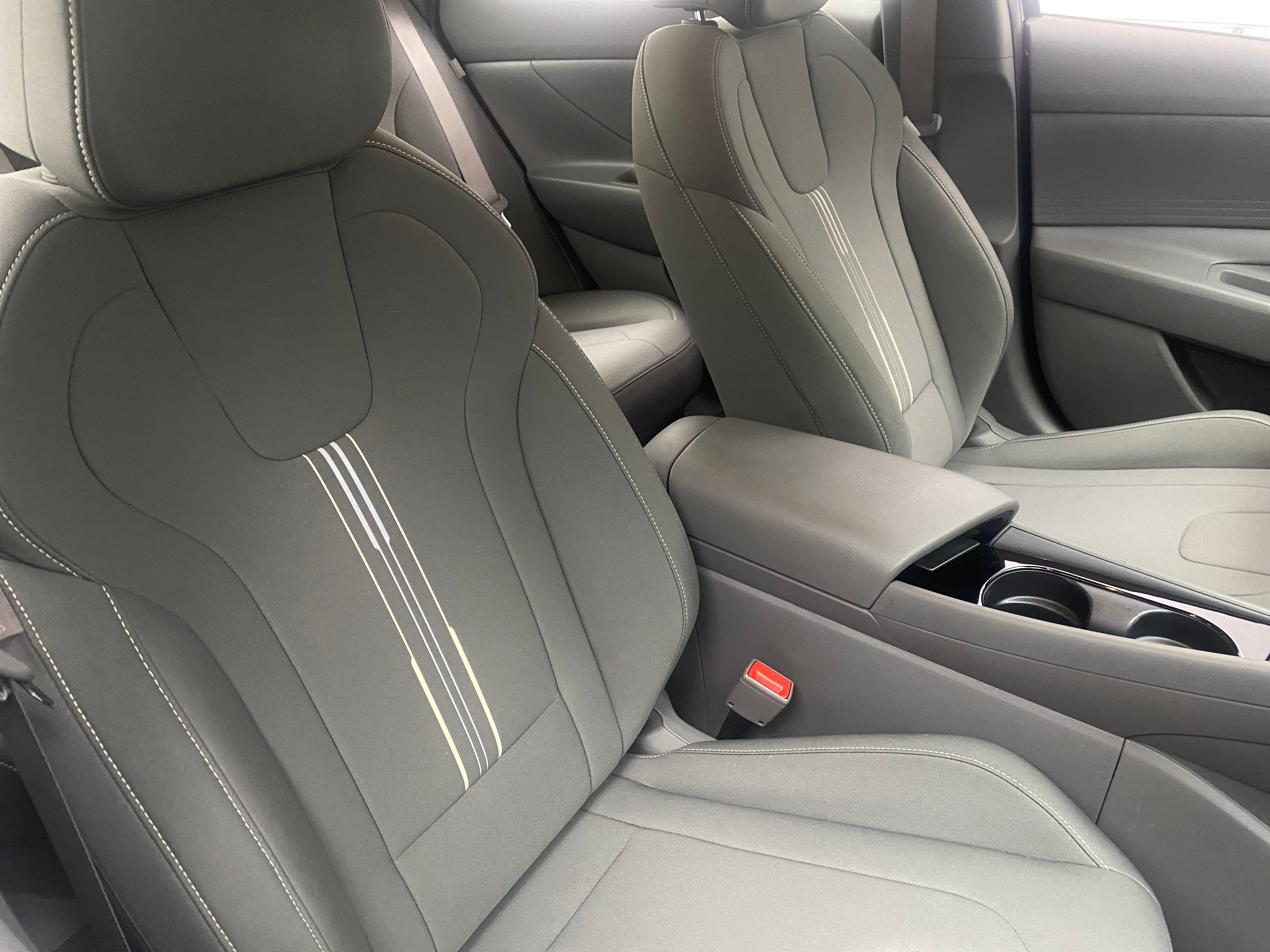 Thumbnail: 2024 Hyundai Elantra - 2