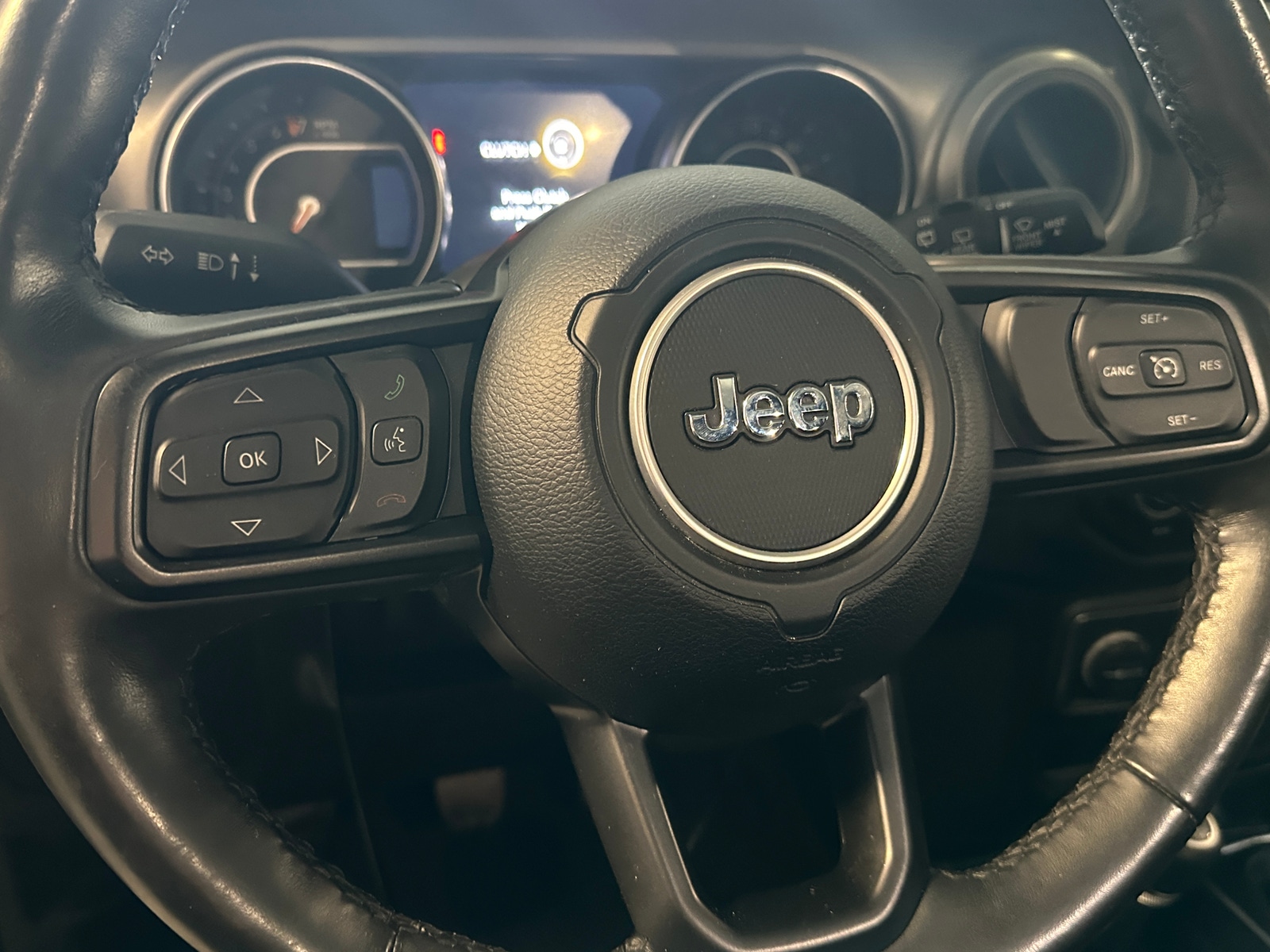 Thumbnail: 2021 Jeep Wrangler - 5