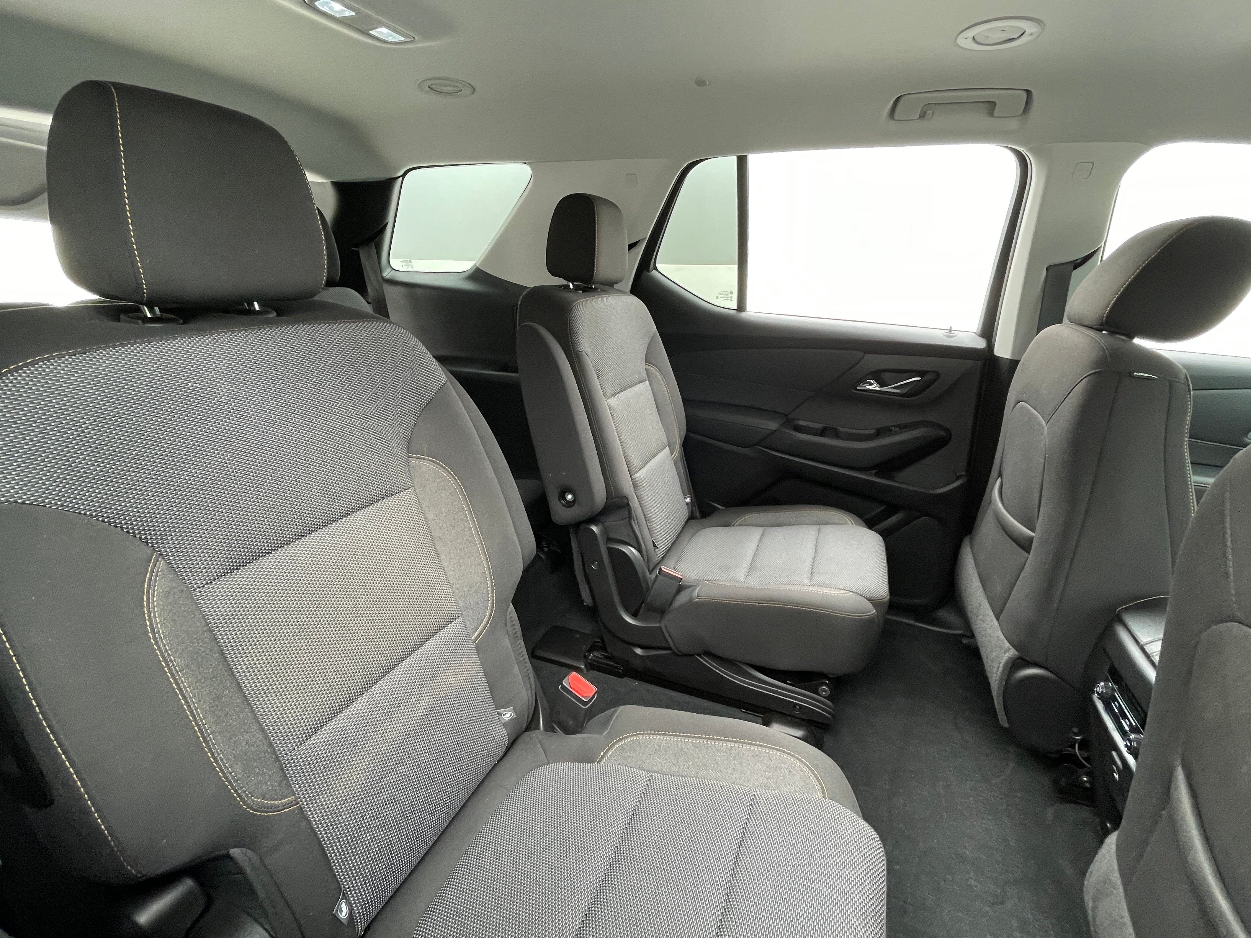 Thumbnail: 2021 Chevrolet Traverse - 6