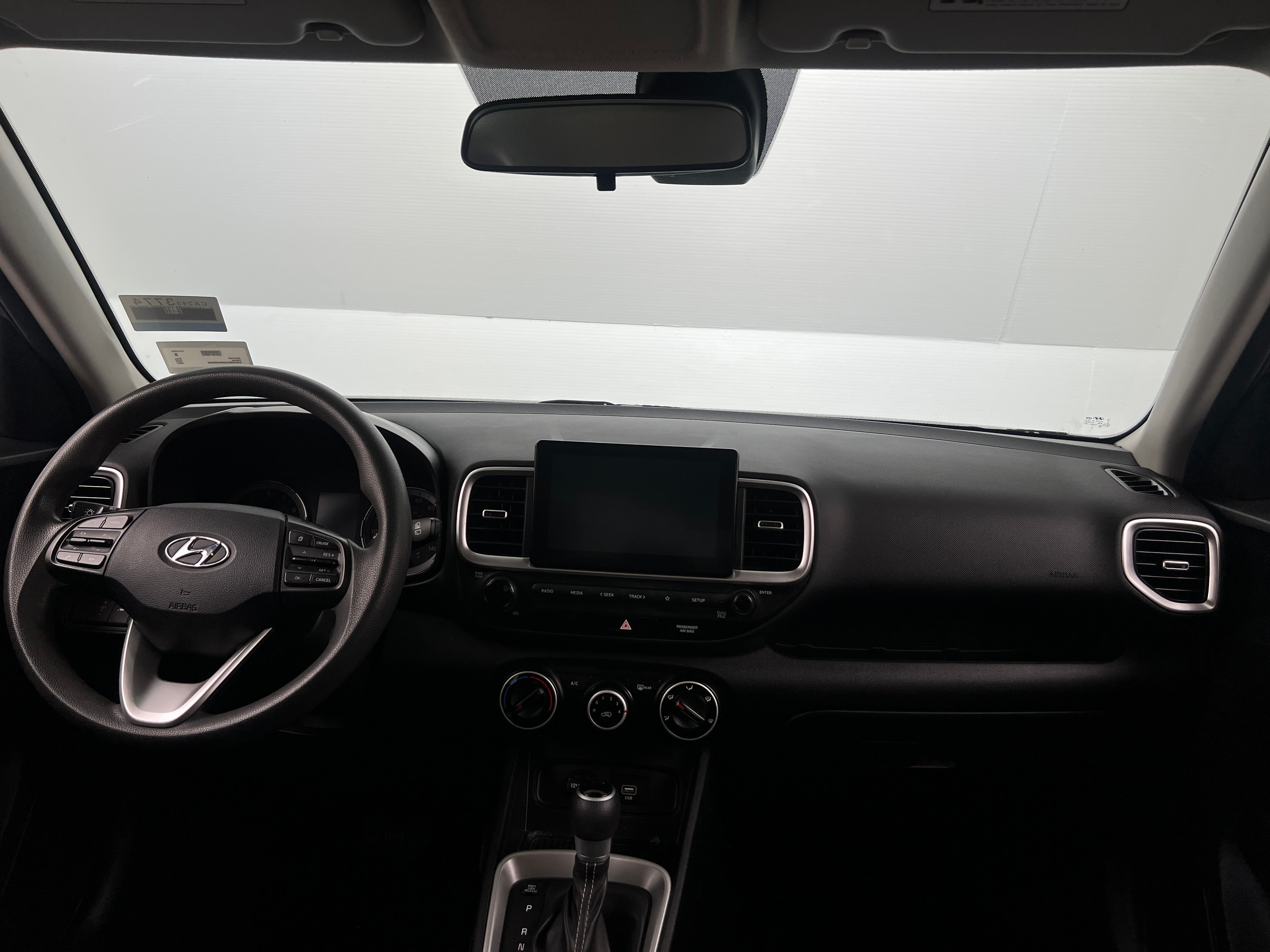 Thumbnail: 2021 Hyundai Venue - 3